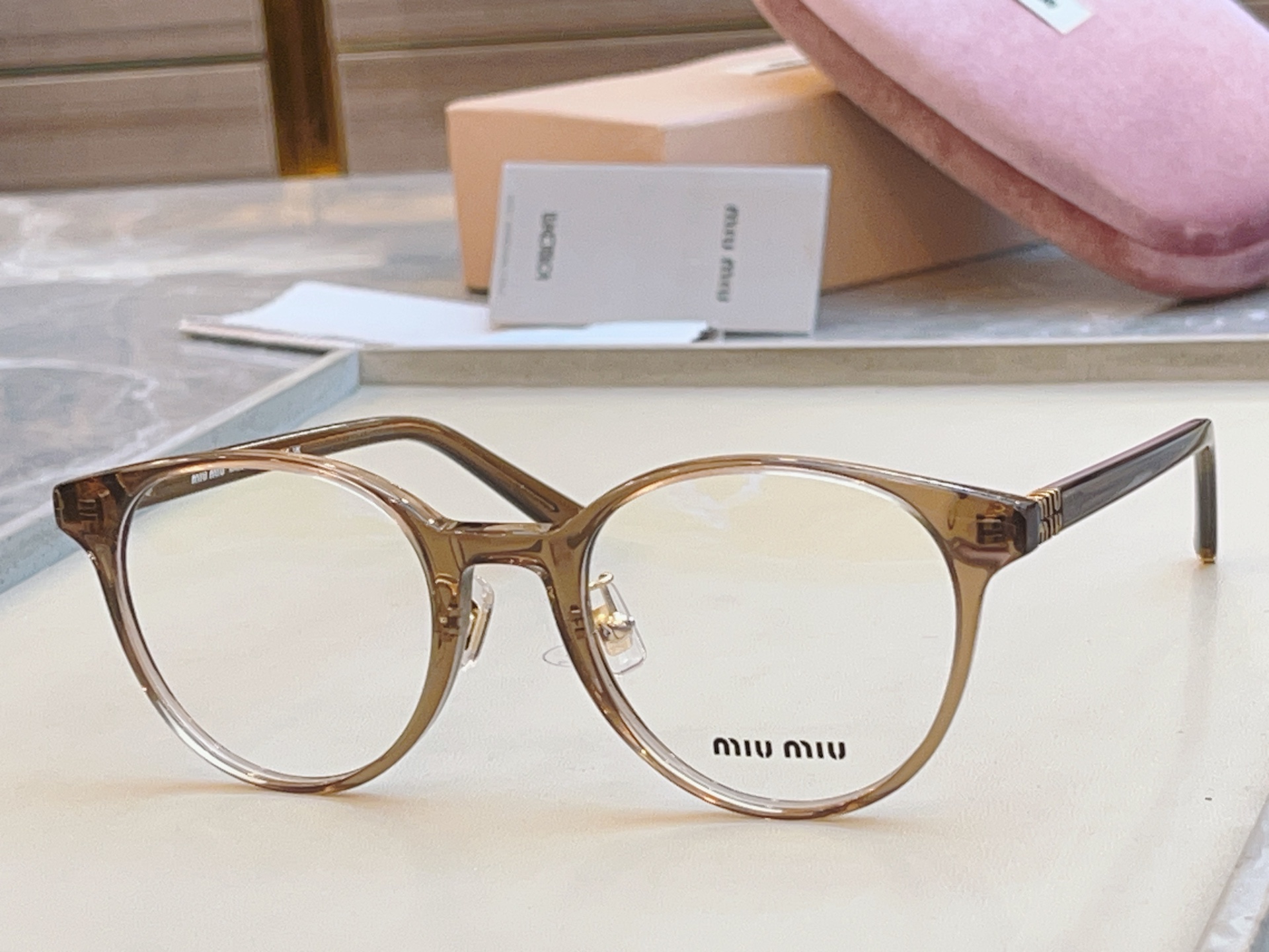 ，【MIUMI*】缪*缪新款眼镜架，Mod VMU 04W-F，SIZE51口21-140