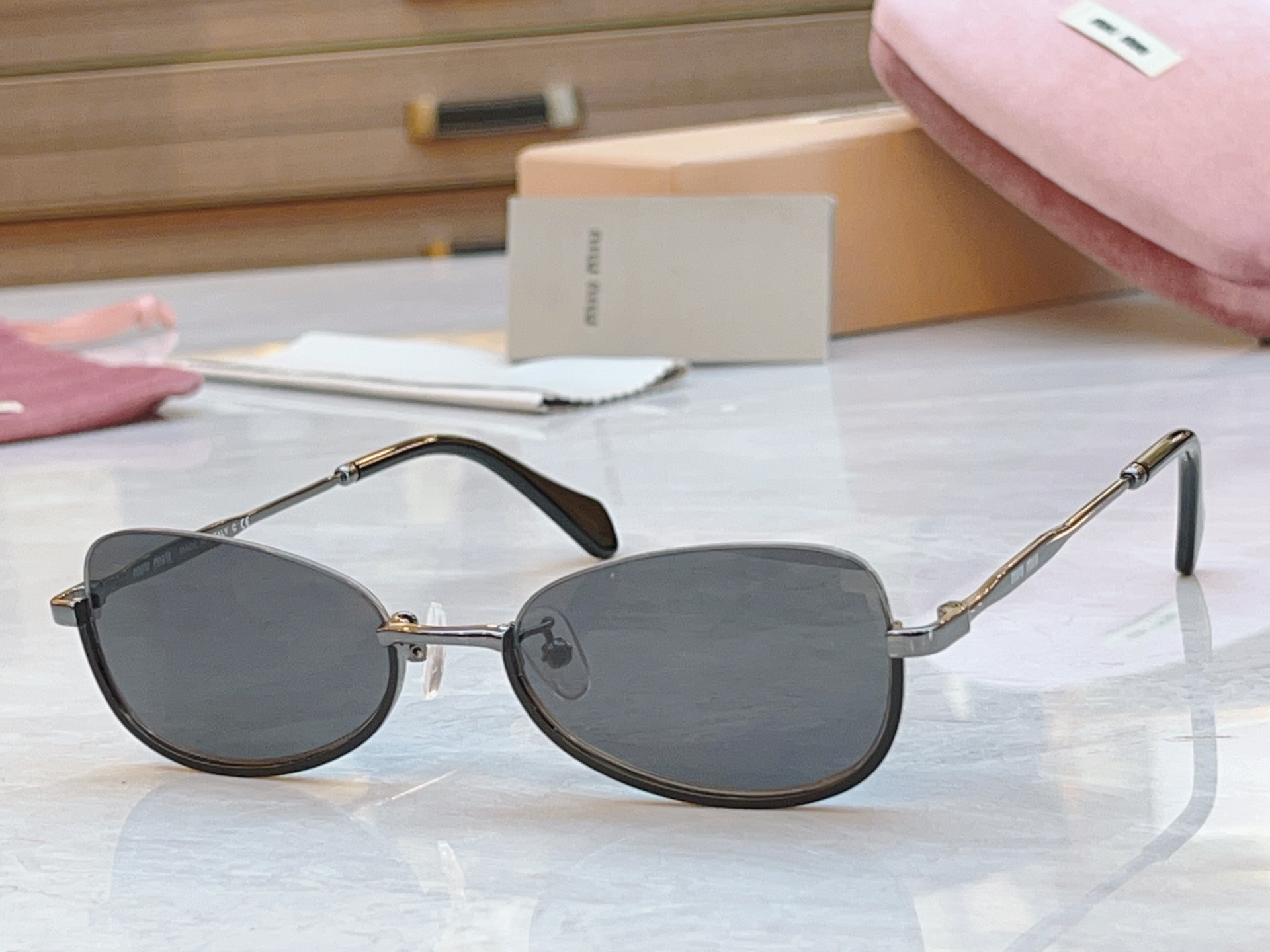 ，【MIUMI*】缪*缪新款眼镜架，ModMU 50AV，SIZE52口19-145