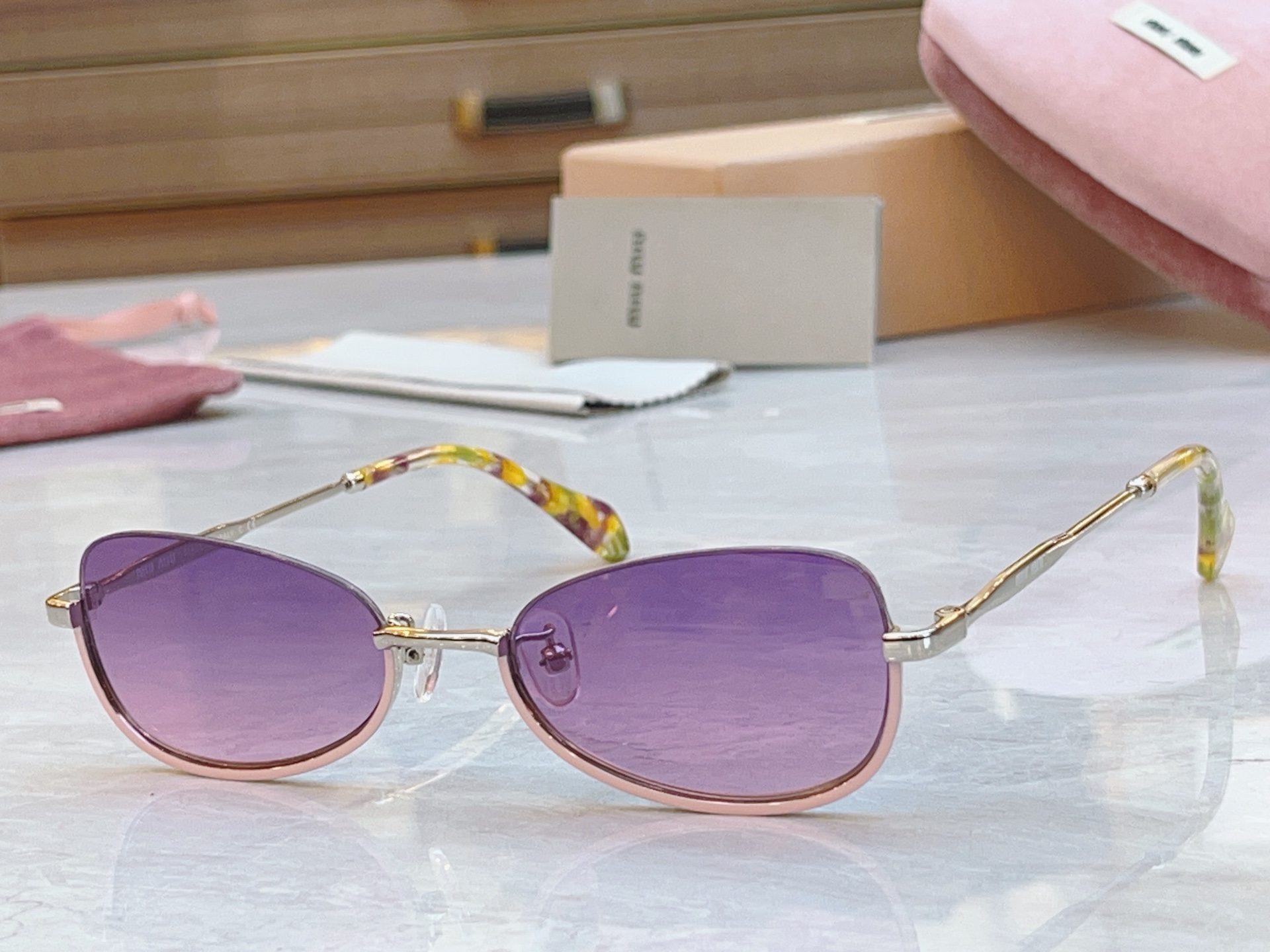 ，【MIUMI*】缪*缪新款眼镜架，ModMU 50AV，SIZE52口19-145