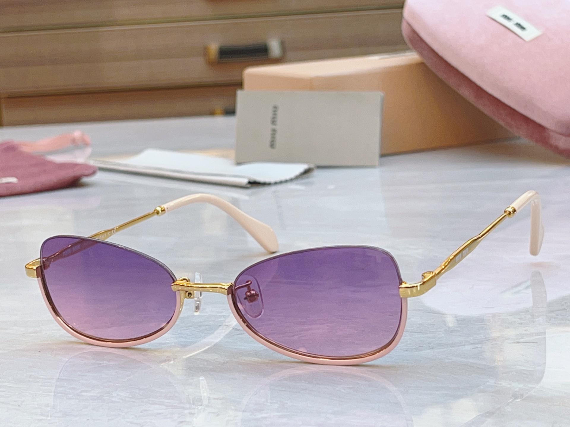 ，【MIUMI*】缪*缪新款眼镜架，ModMU 50AV，SIZE52口19-145