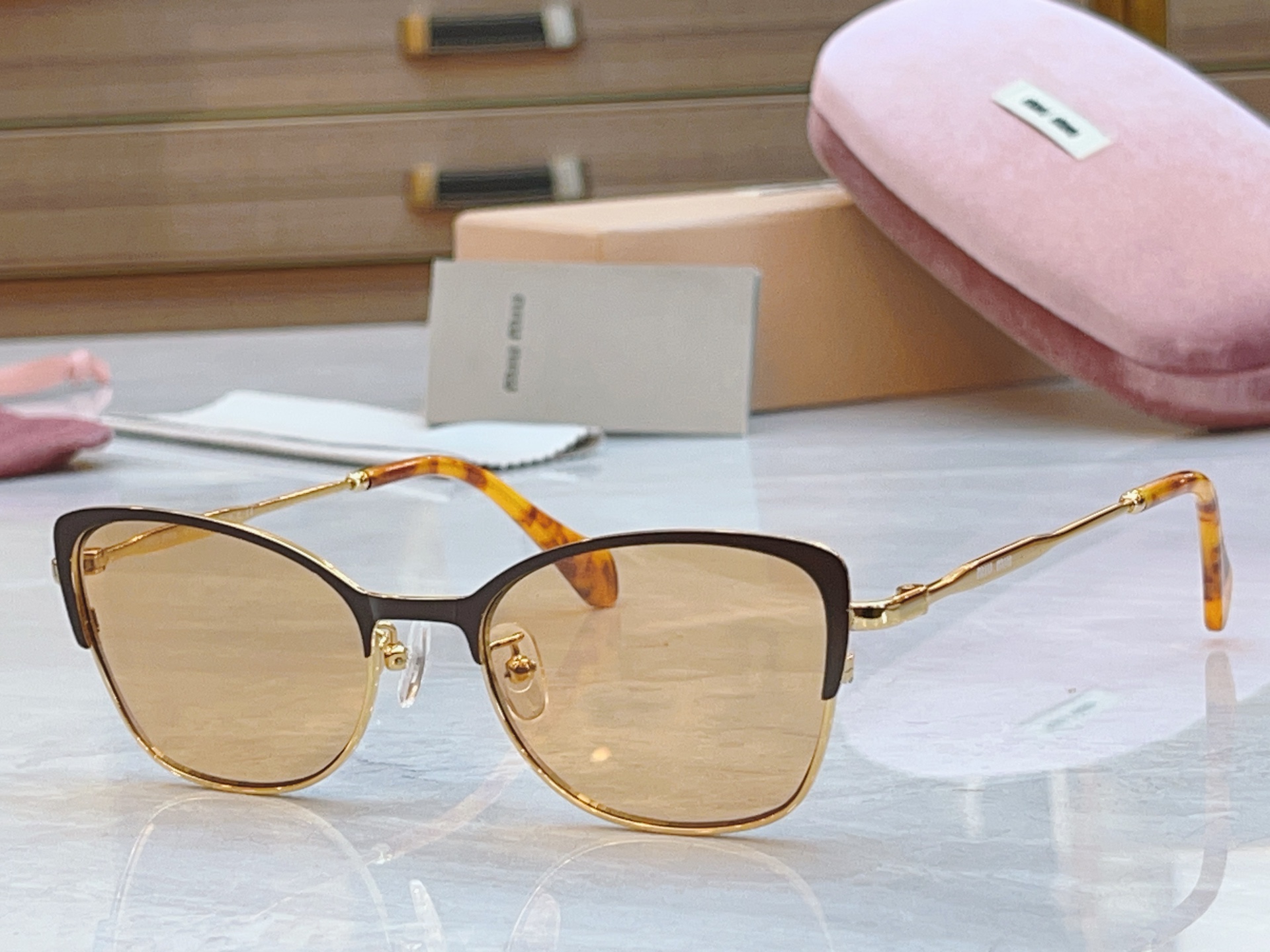 ，【MIUMI*】缪*缪新款眼镜架，ModMU 51AV，SIZE52口18-145