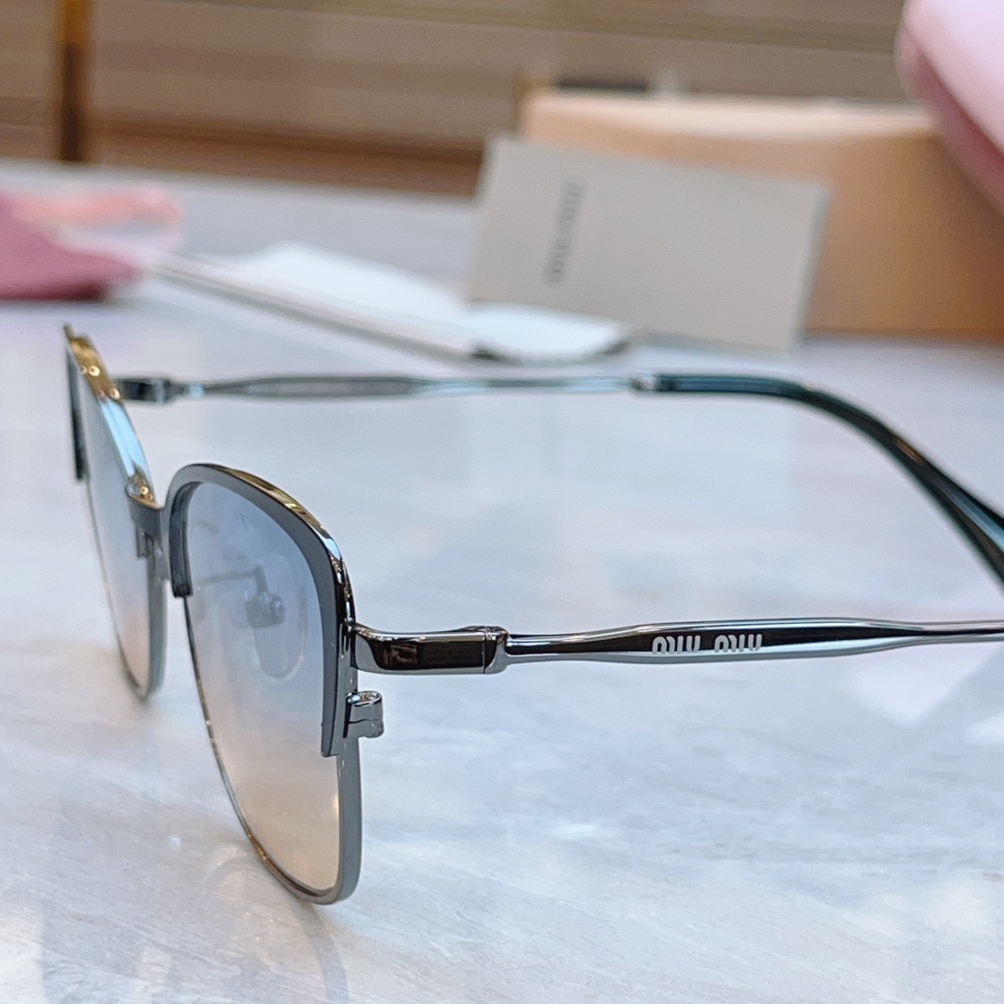，【MIUMI*】缪*缪新款眼镜架，ModMU 51AV，SIZE52口18-145