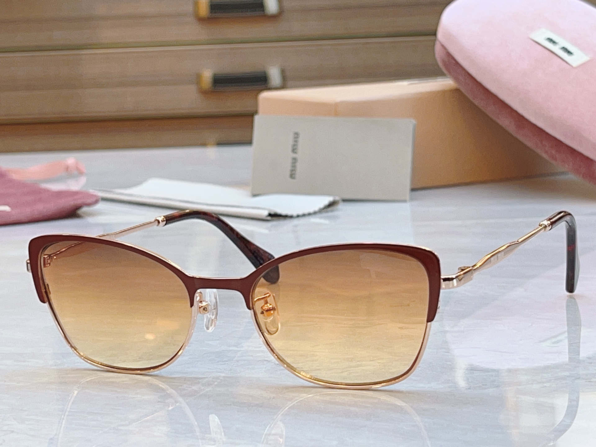 ，【MIUMI*】缪*缪新款眼镜架，ModMU 51AV，SIZE52口18-145
