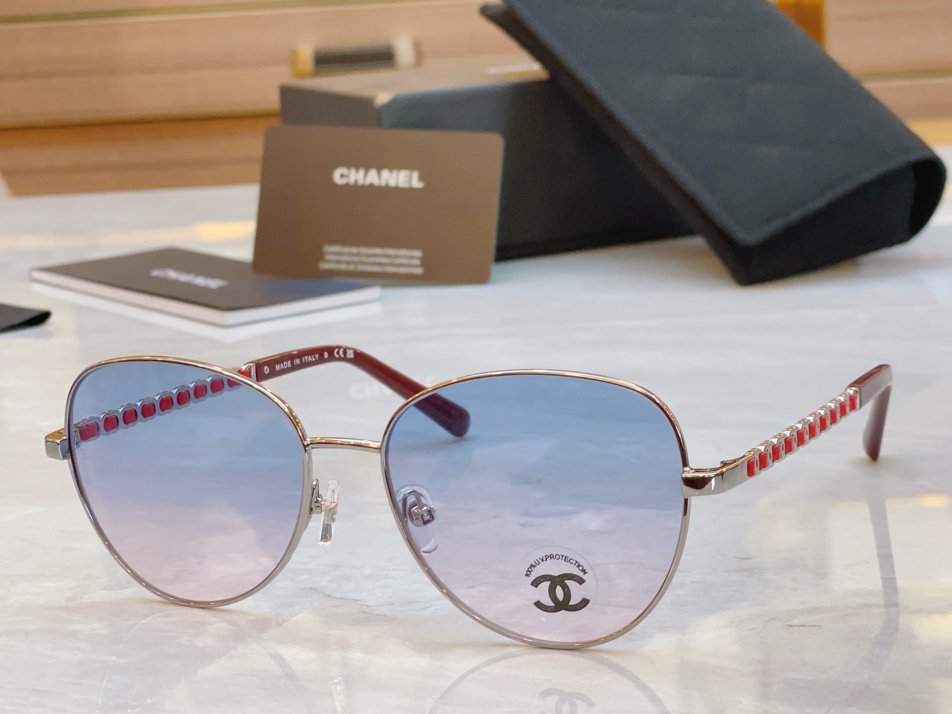 ，【CHANE*】香奈儿新款太阳镜，MODEL：CH2223Q，SIZE：55口17-145