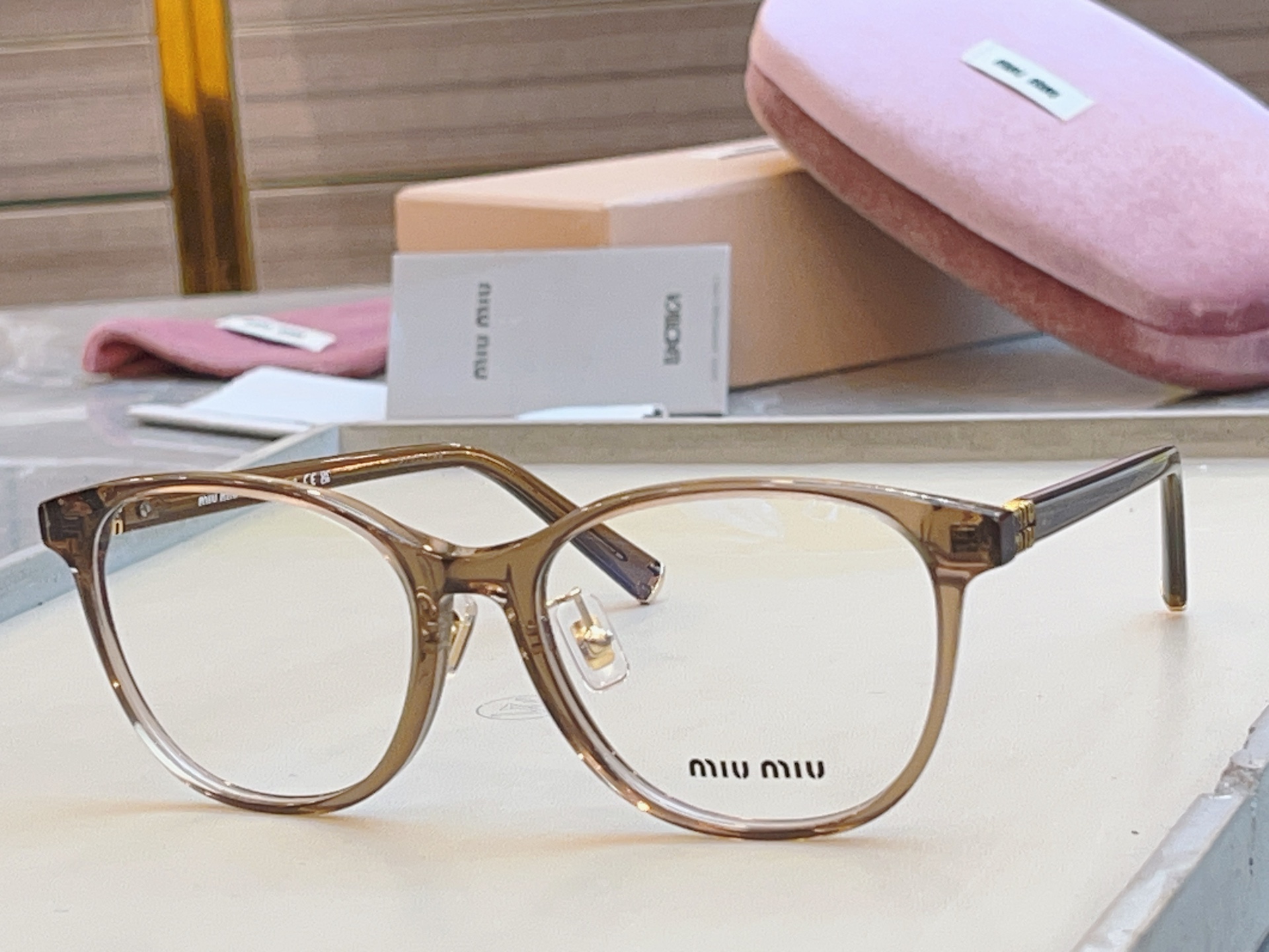 ，【MIUMI*】缪*缪新款眼镜架，Mod VMU 05W-F，SIZE54口17-140