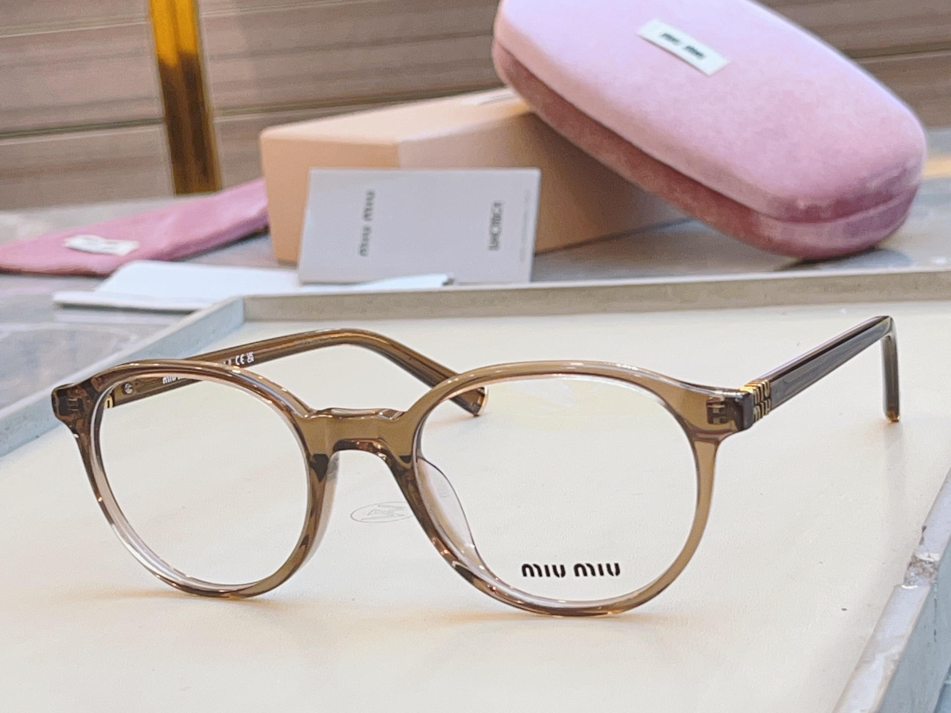 ，【MIUMI*】缪*缪新款眼镜架，Mod VMU 02W-F，SIZE50口18-140