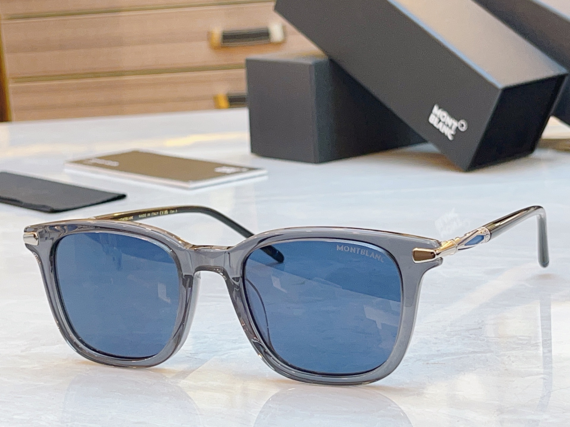 ，【MONT BLAN*】万宝*龙新款太阳镜，MODELMB0709S，SIZE52口21-145