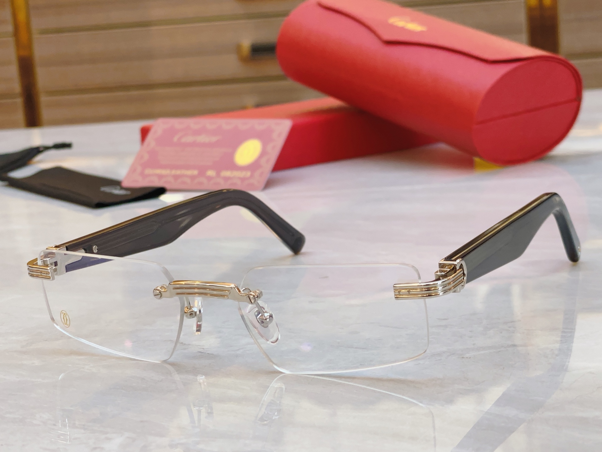 ，【CARTIE*】卡地*亚新款太阳镜，CT01350 ，size55口18-145