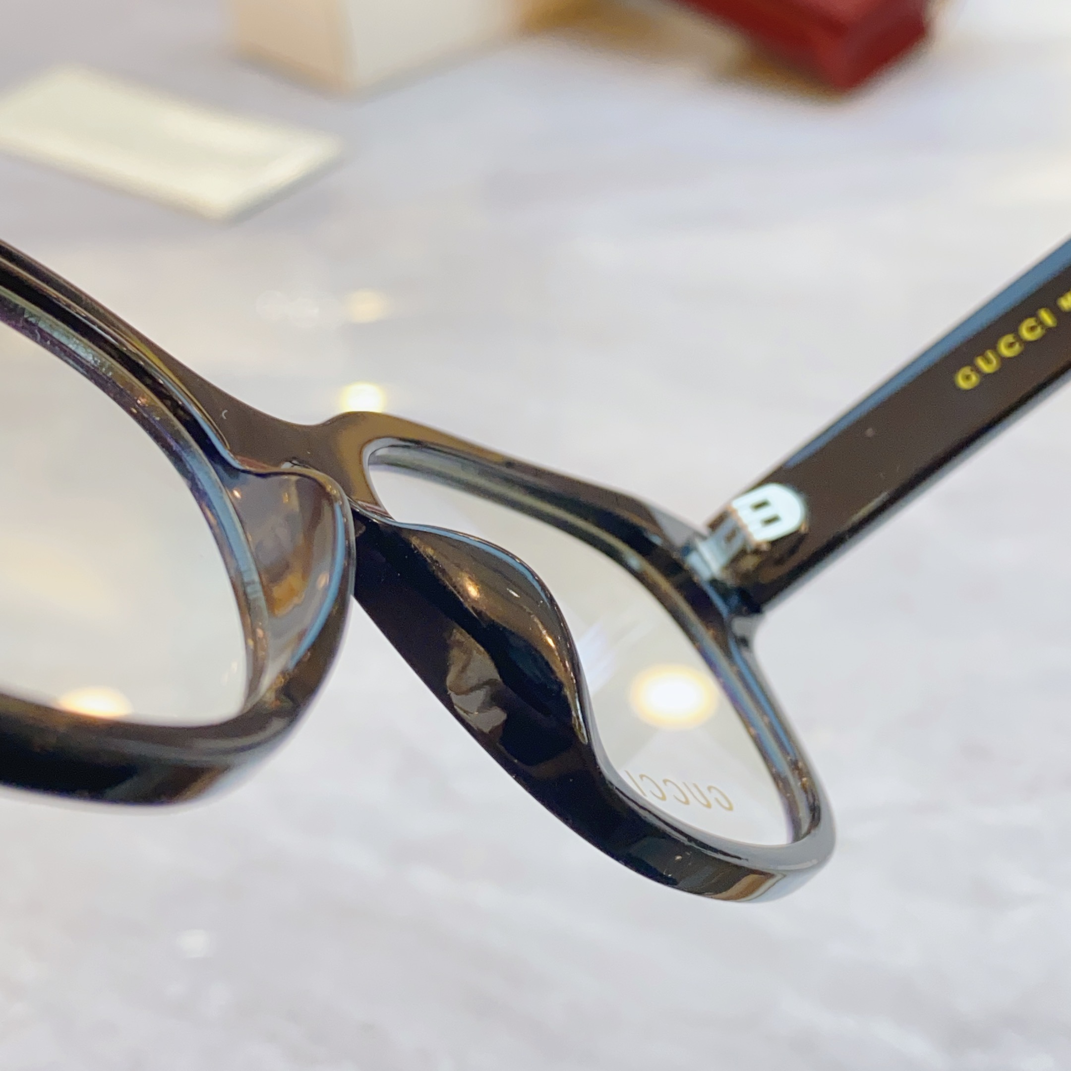 ，【GUCC*】古*驰新款太阳镜，GG1833OK，SIZE52口17-145 