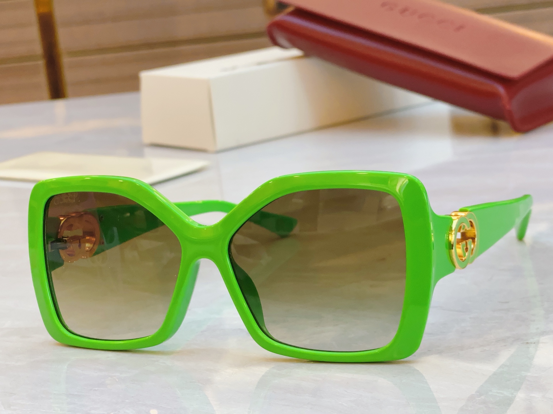 ，【GUCC*】古*驰新款太阳镜，GG2015S，SIZE57口16-145 