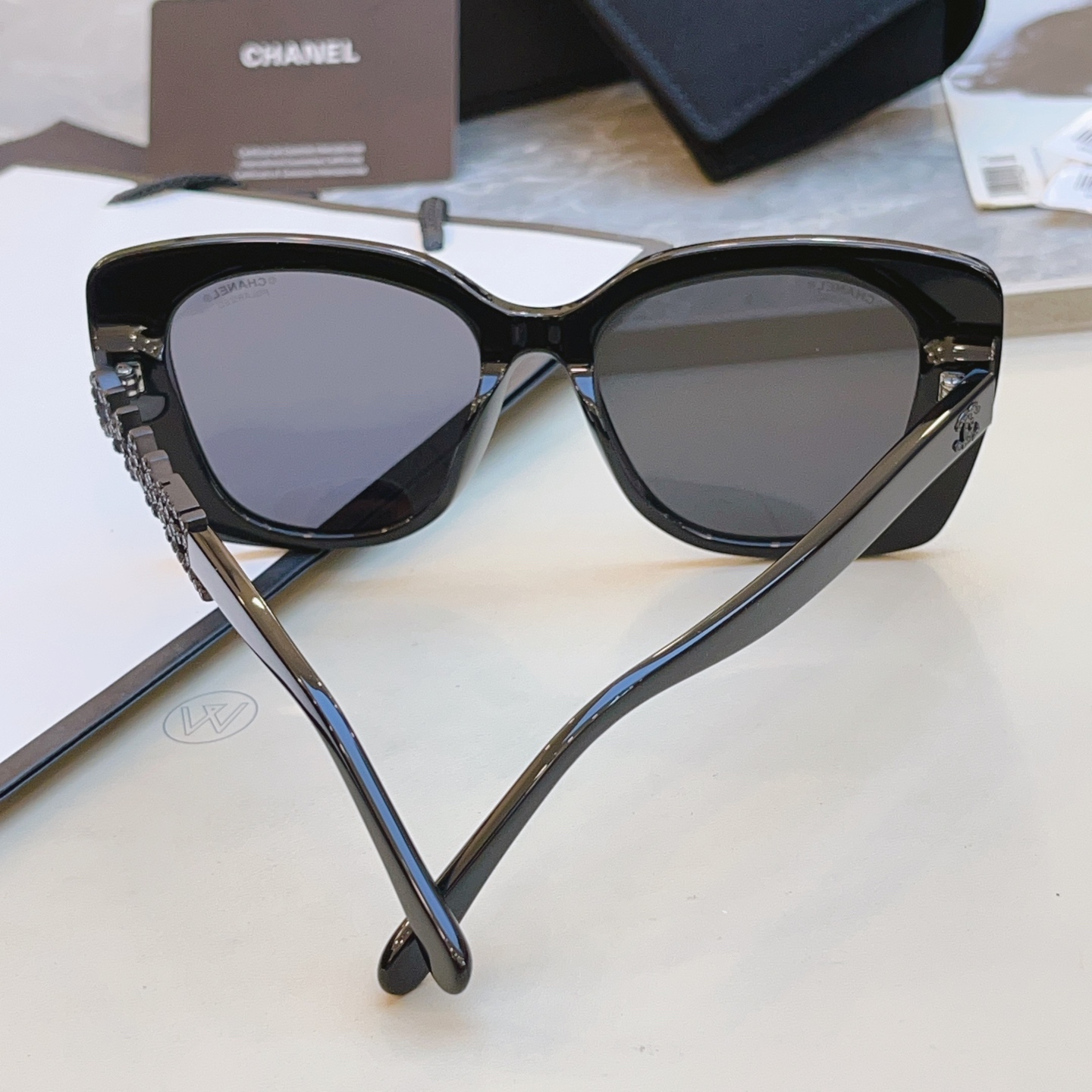 ，翻单到货，火爆黑白色搭配到货！【CHANE*】香奈*儿 CH5422B  时尚太阳眼镜 ‼️香奈儿矩形
