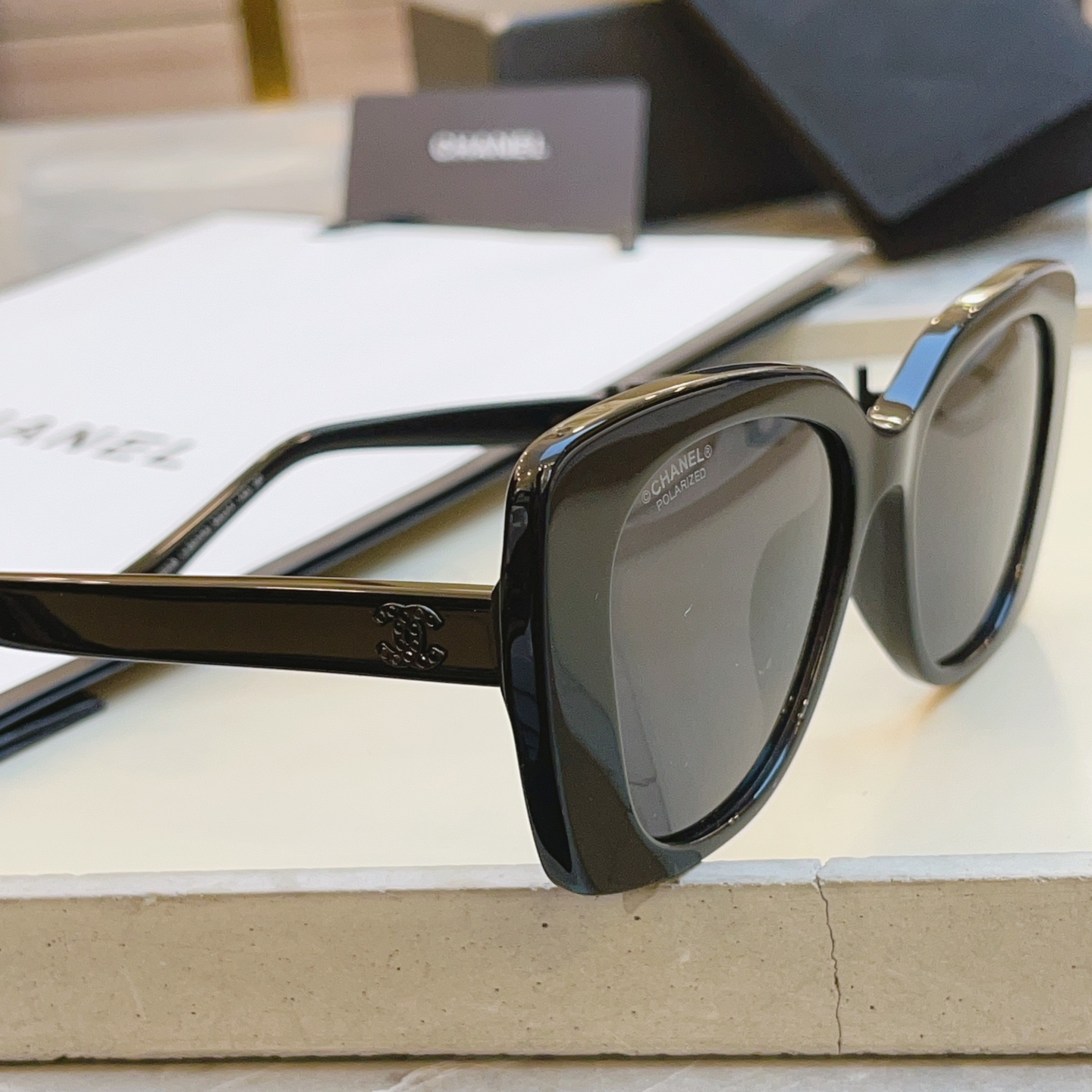 ，翻单到货，火爆黑白色搭配到货！【CHANE*】香奈*儿 CH5422B  时尚太阳眼镜 ‼️香奈儿矩形