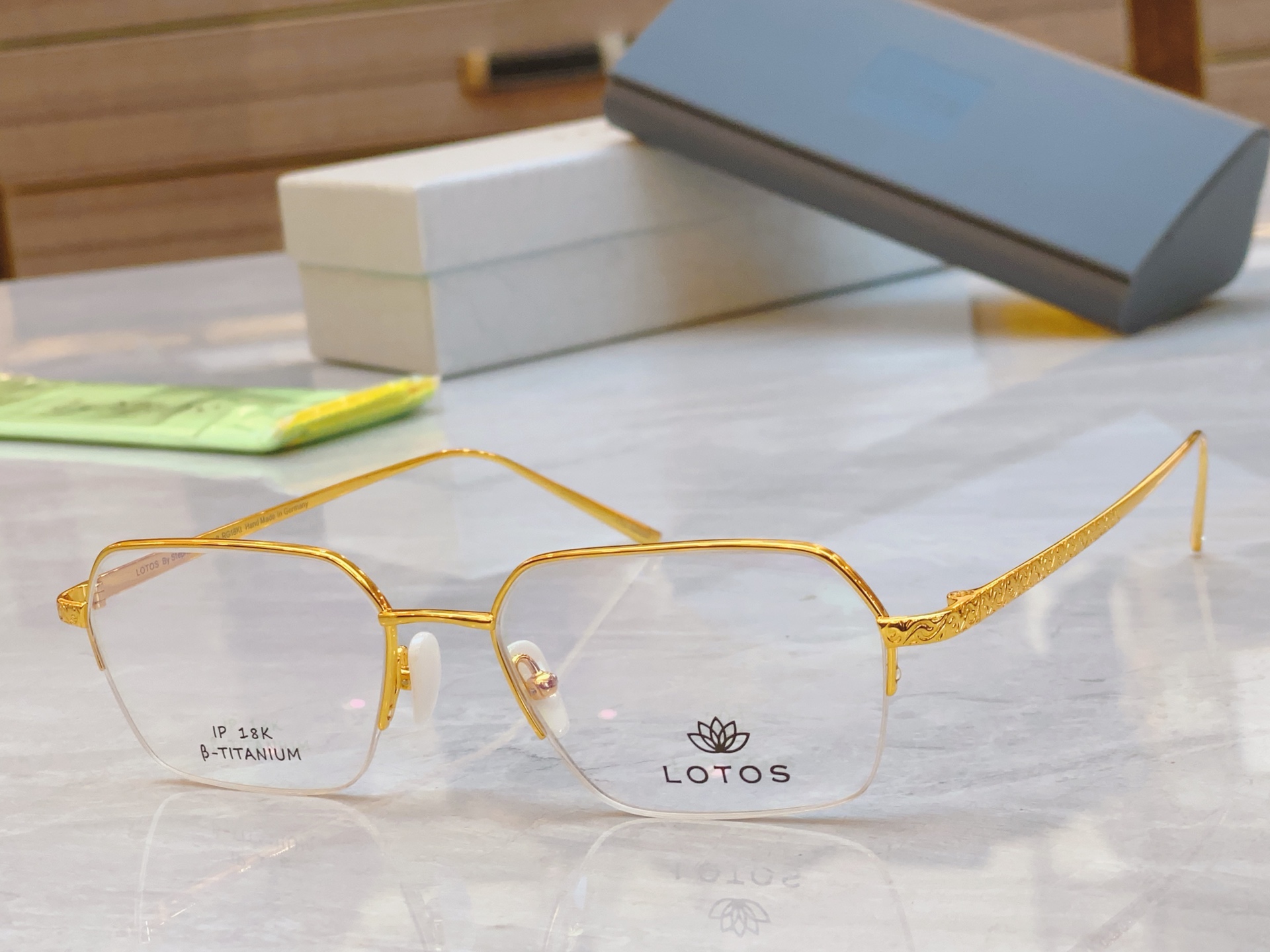 ，【LOTO*】罗特*斯新款光学架，钛架
Mod：L16G668.V，Size：55口18-145