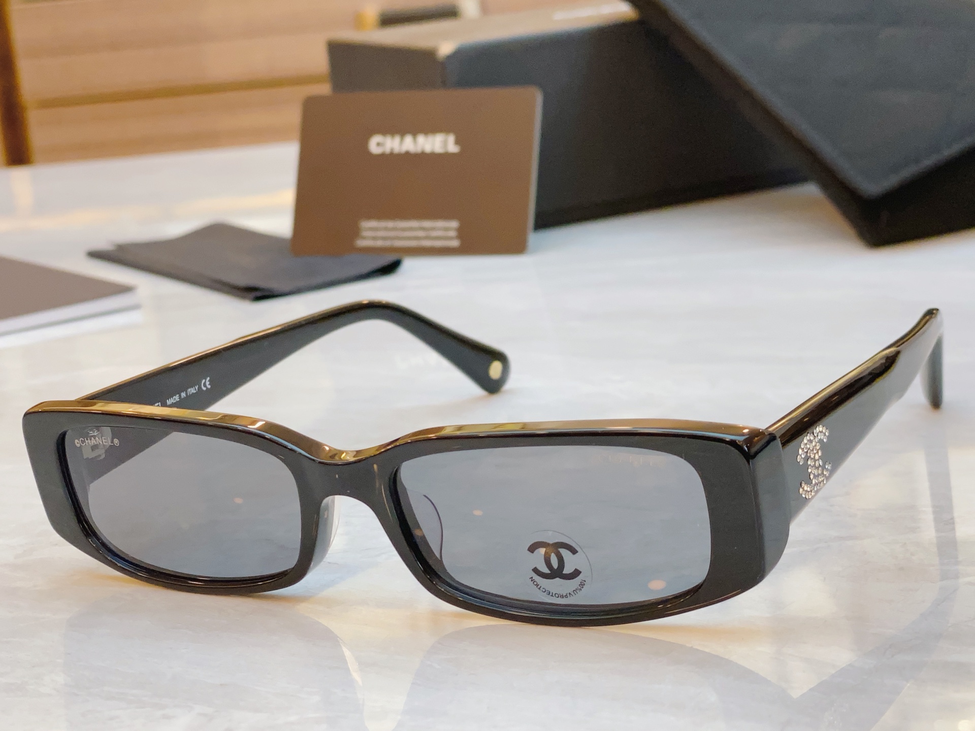 ，【CHANE*】香奈儿新款太阳镜，MODEL：CH5009，SIZE：54口18-145