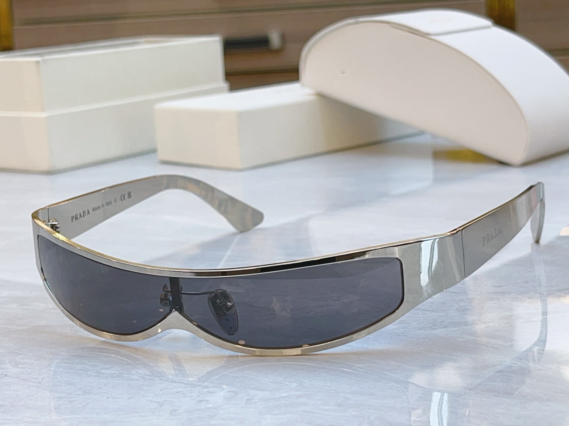 ，【PRAD*】普拉*达新款太阳镜，MODEL：SPR B22S，SIZE：123口3-138