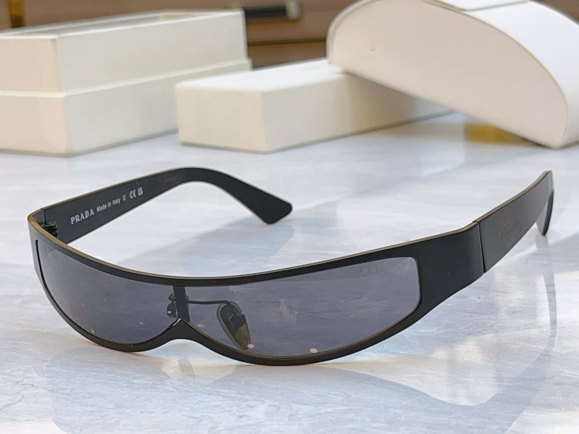 ，【PRAD*】普拉*达新款太阳镜，MODEL：SPR B22S，SIZE：123口3-138