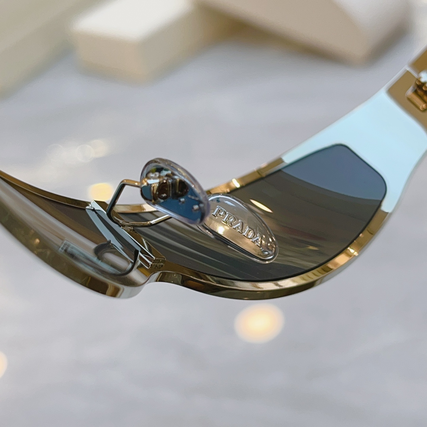 ，【PRAD*】普拉*达新款太阳镜，MODEL：SPR B22S，SIZE：123口3-138