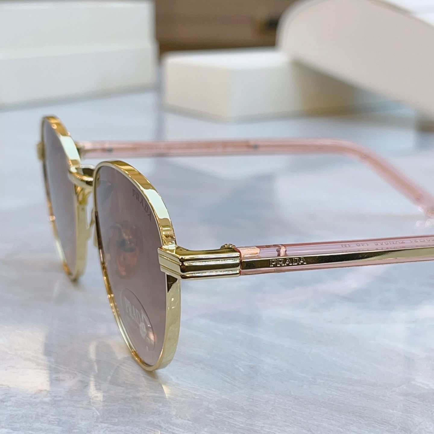 ，【PRAD*】普拉*达新款太阳镜，MODEL：PR B52S，SIZE：50口21-140