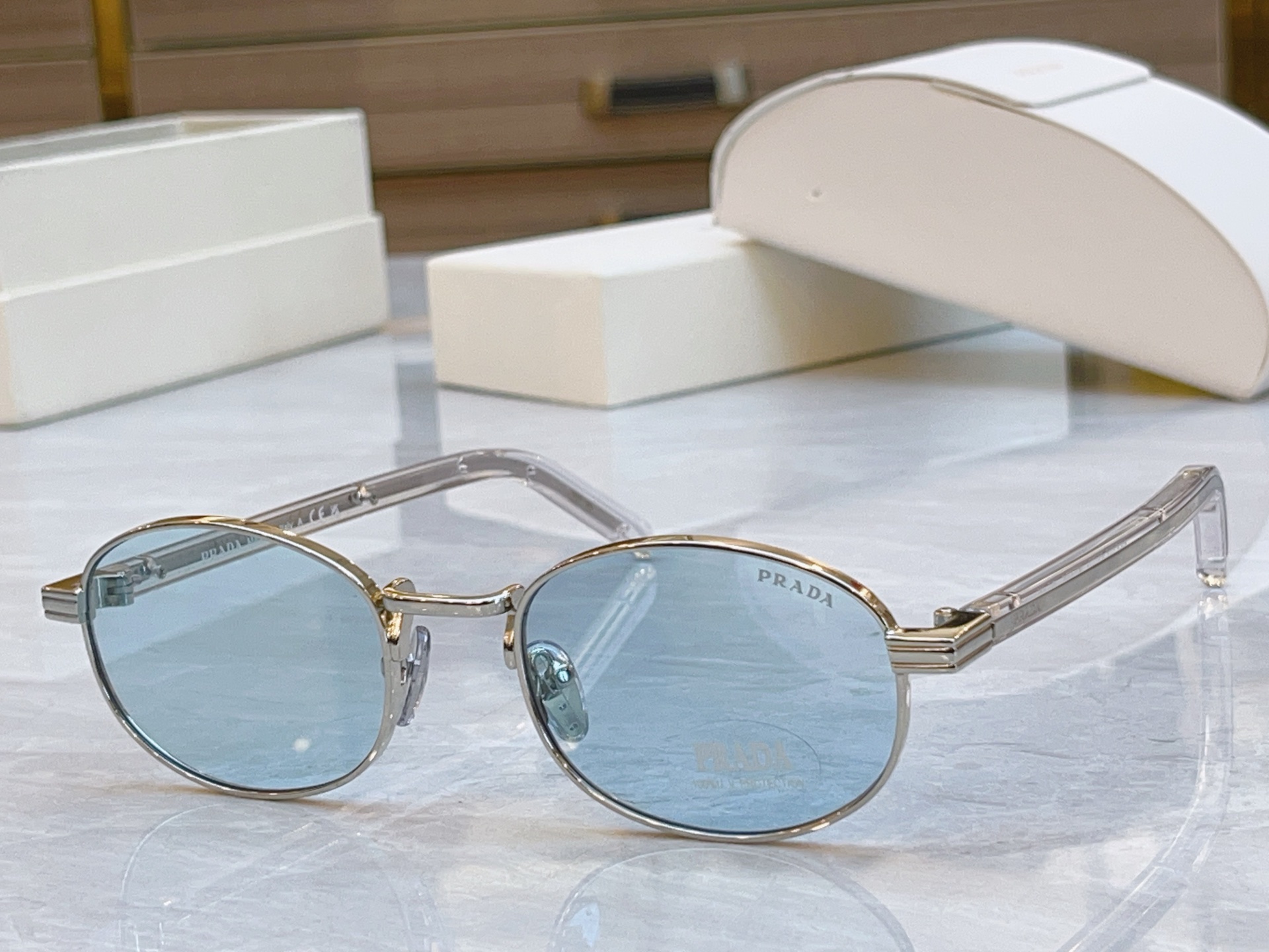 ，【PRAD*】普拉*达新款太阳镜，MODEL：PR B53S，SIZE：52口21-140