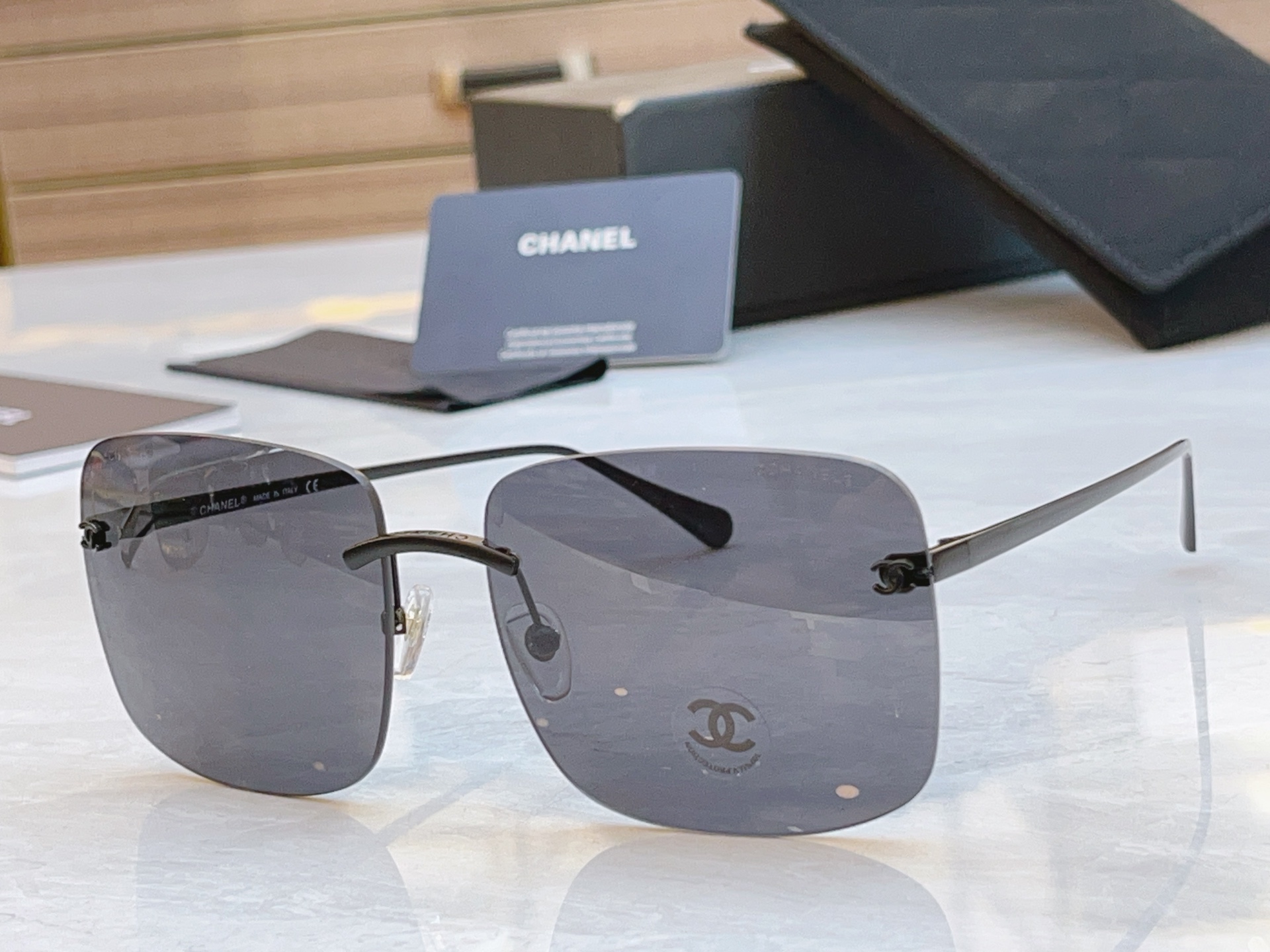 ，【CHANE*】香奈儿新款太阳镜，MODEL：CH4287T，SIZE：60口17-140