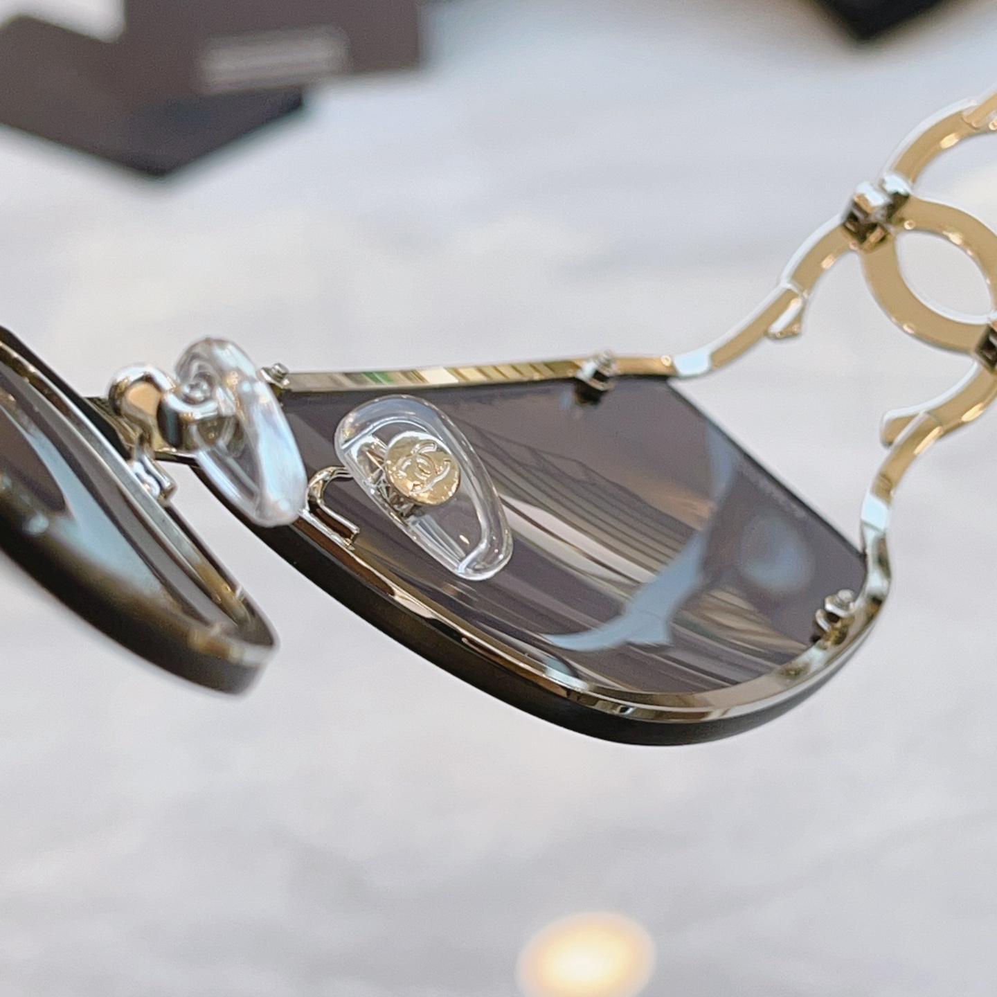 ，【CHANE*】香奈儿新款太阳镜，MODEL：CH9520，SIZE：64口11-120