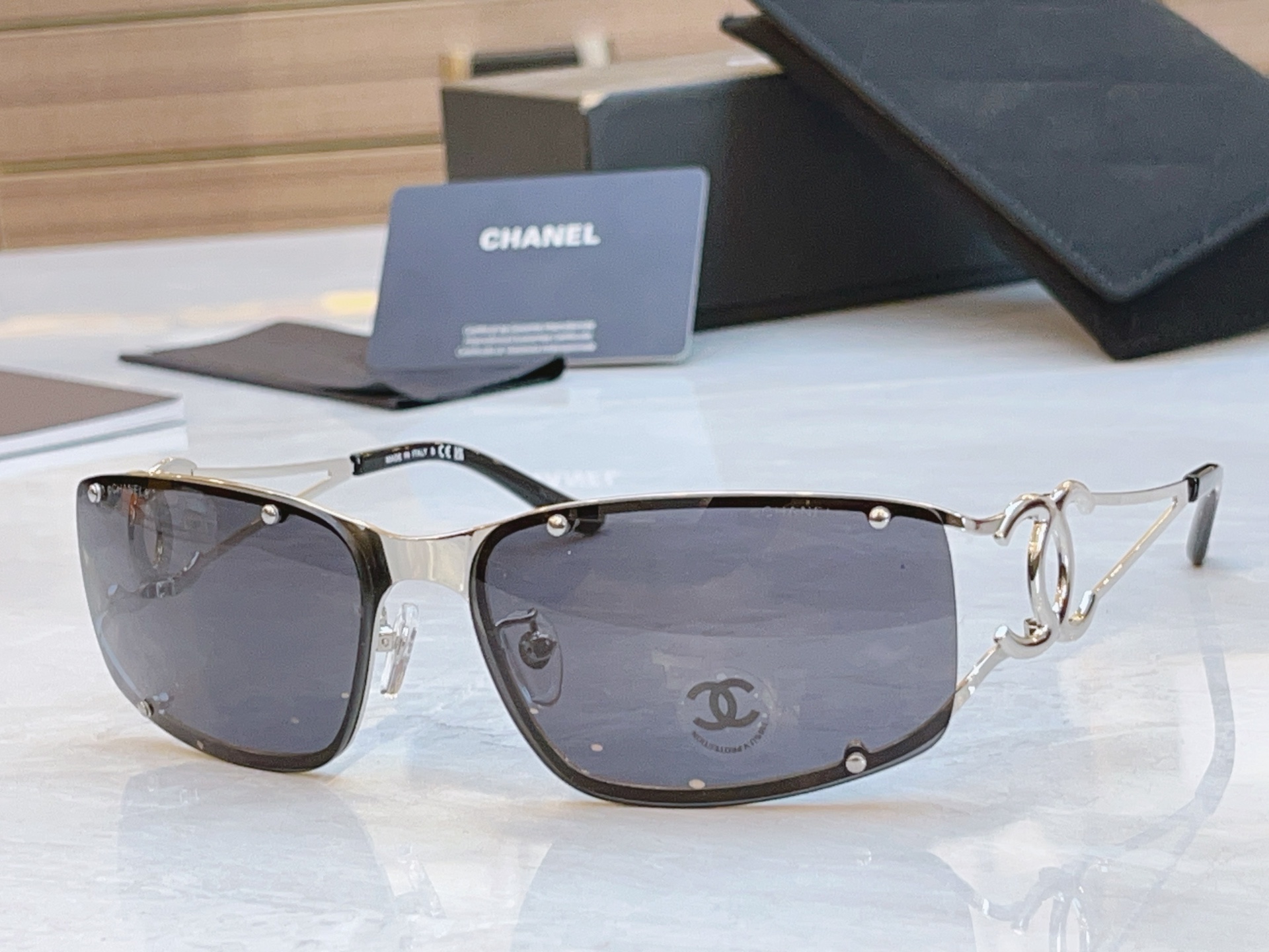 ，【CHANE*】香奈儿新款太阳镜，MODEL：CH9520，SIZE：64口11-120