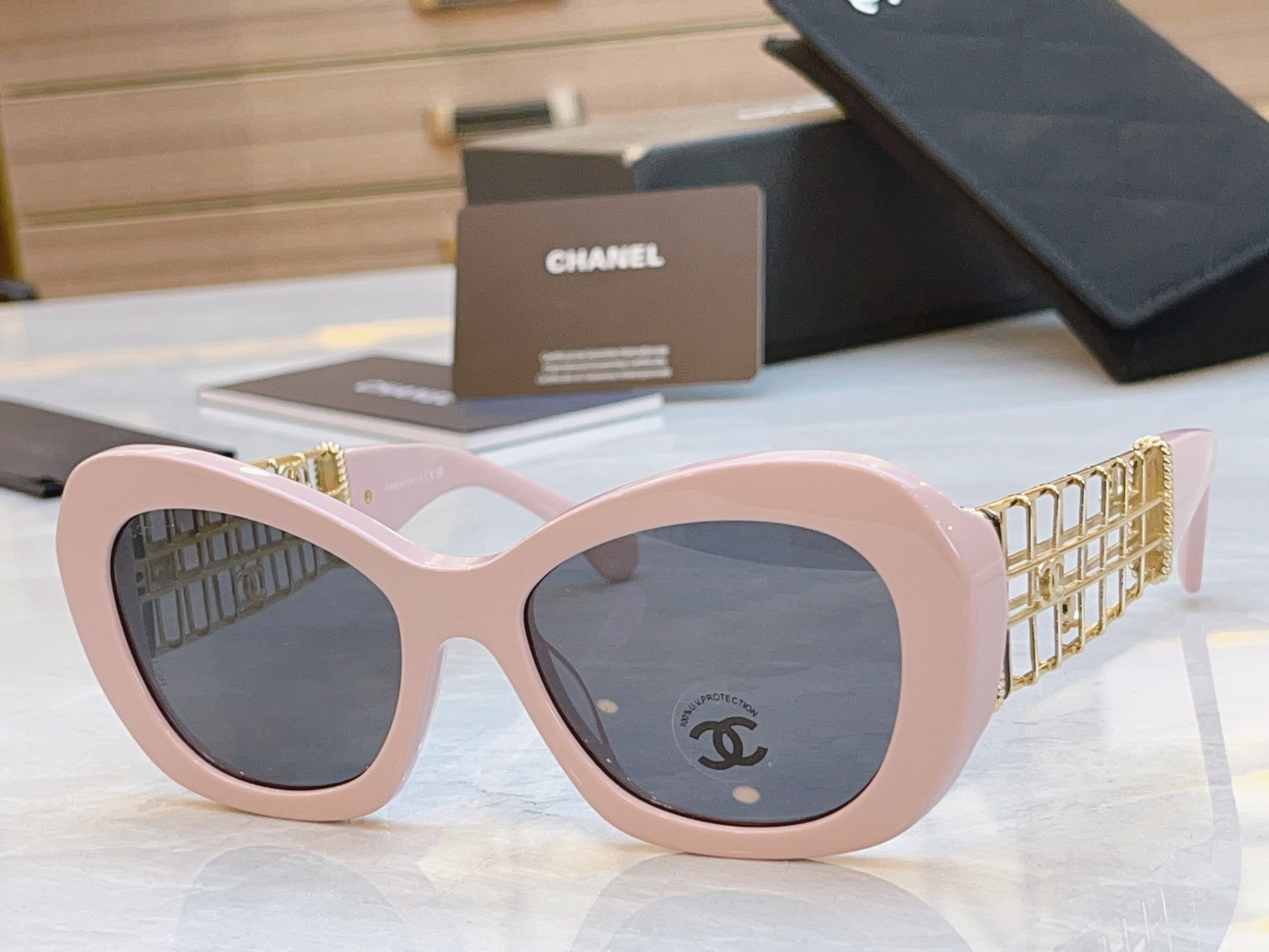 NO:369556,,【CHANE*】Chanel new sunglasses, MODELCH17927, SIZE54-ocket 19-147 glasses sunglasses, glasses, chanel, chanel19860909,【CHANE*】香奈儿新款太阳镜,MODELCH17927,SIZE54口19-147眼镜墨镜太阳镜,眼镜,chanel,chanel,glasses