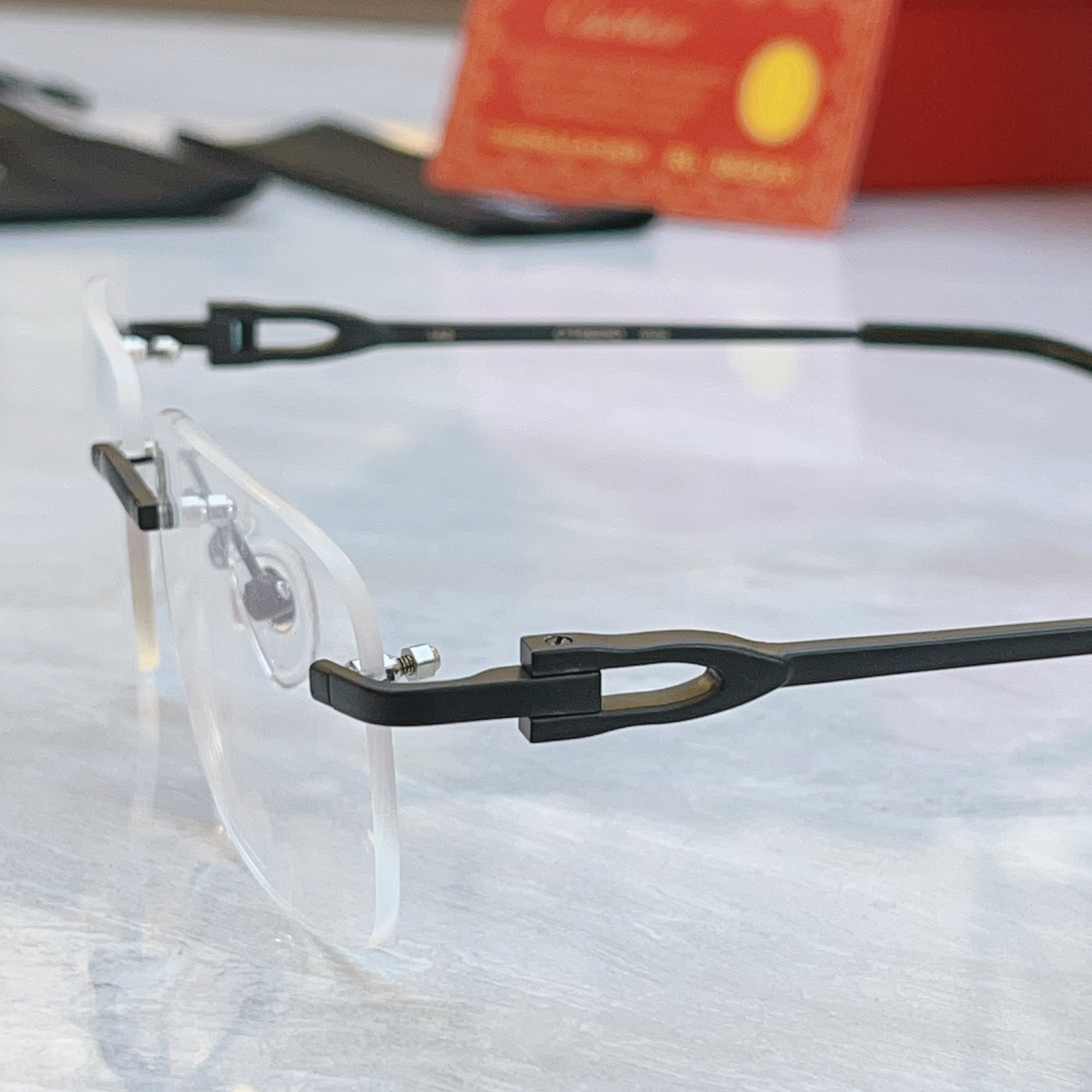 ，【CARTIE*】卡地*亚新款太阳镜，CT0512O，size56口18-145