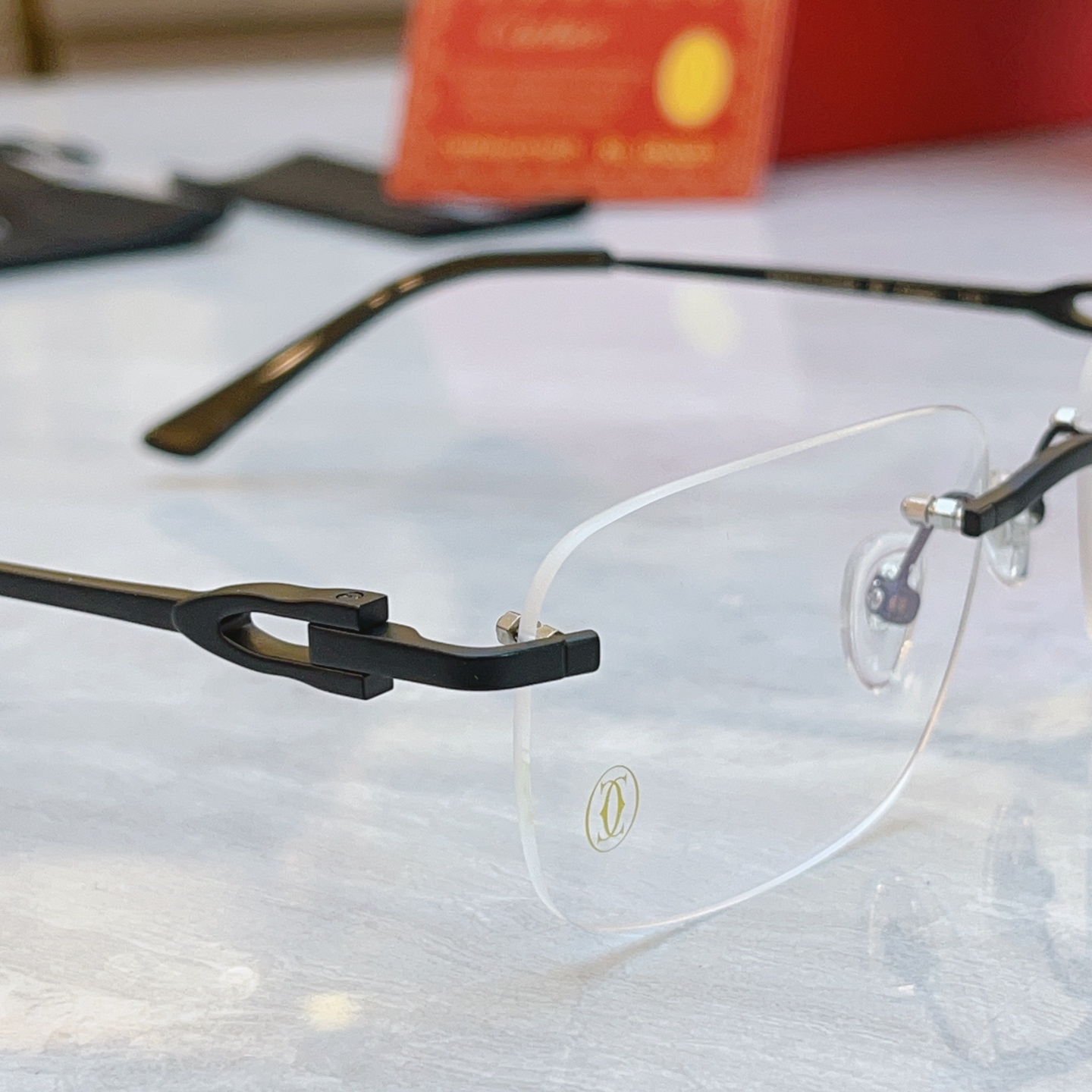 ，【CARTIE*】卡地*亚新款太阳镜，CT0512O，size56口18-145