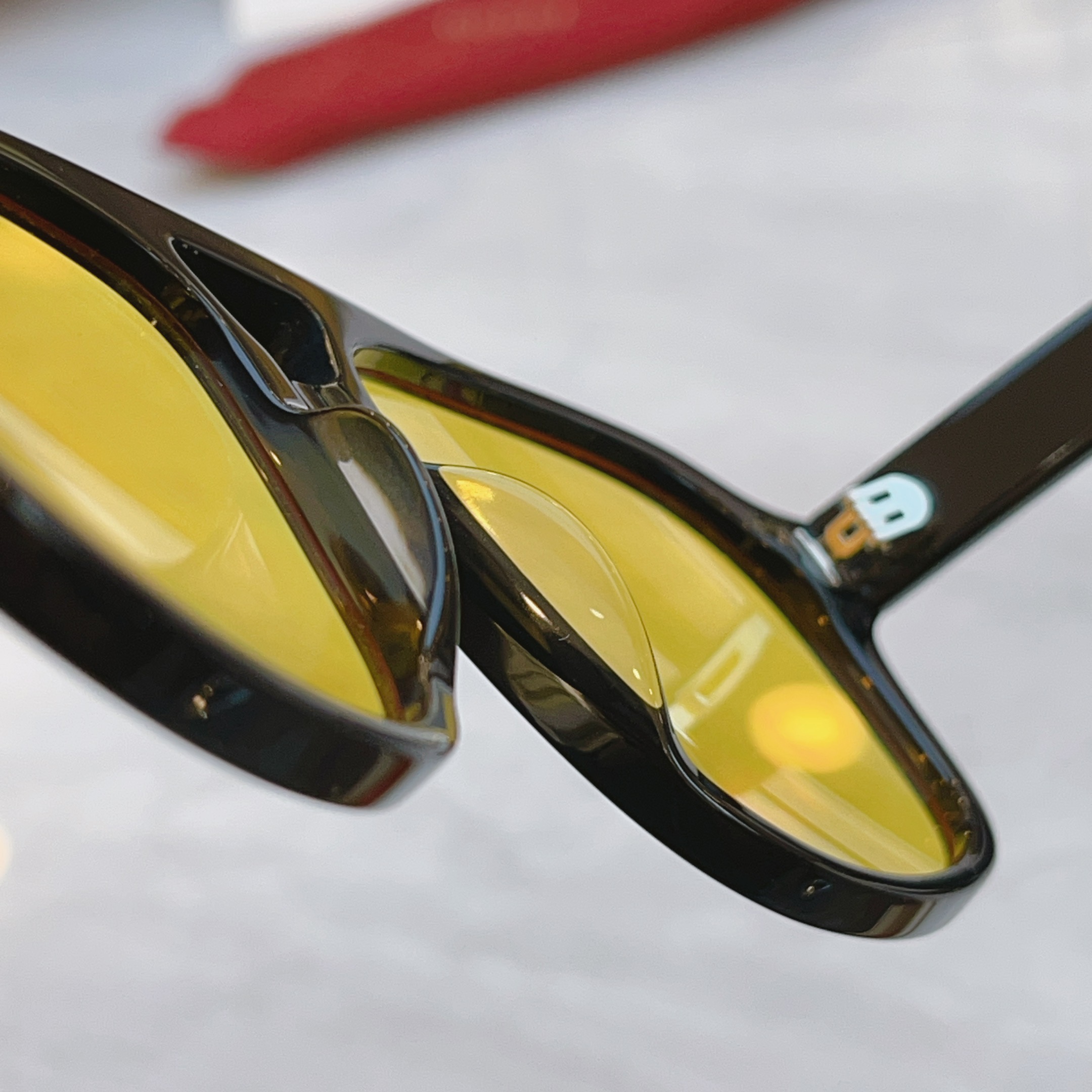 ，【GUCC*】古*驰新款太阳镜，MODEL：GG1856S，SIZE：57口15-145