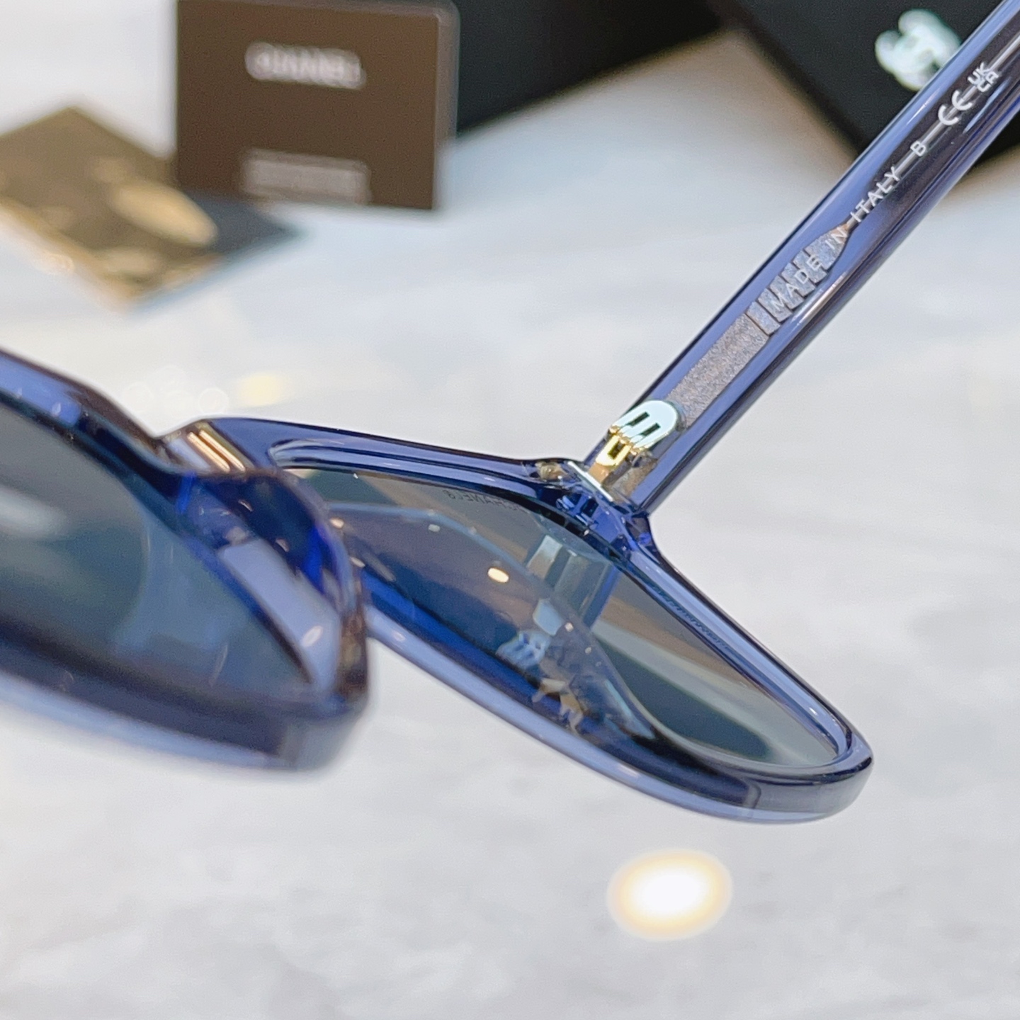 ，【CHANE*】香奈儿新款太阳镜，MODEL：CH5551U，SIZE：56口21-145