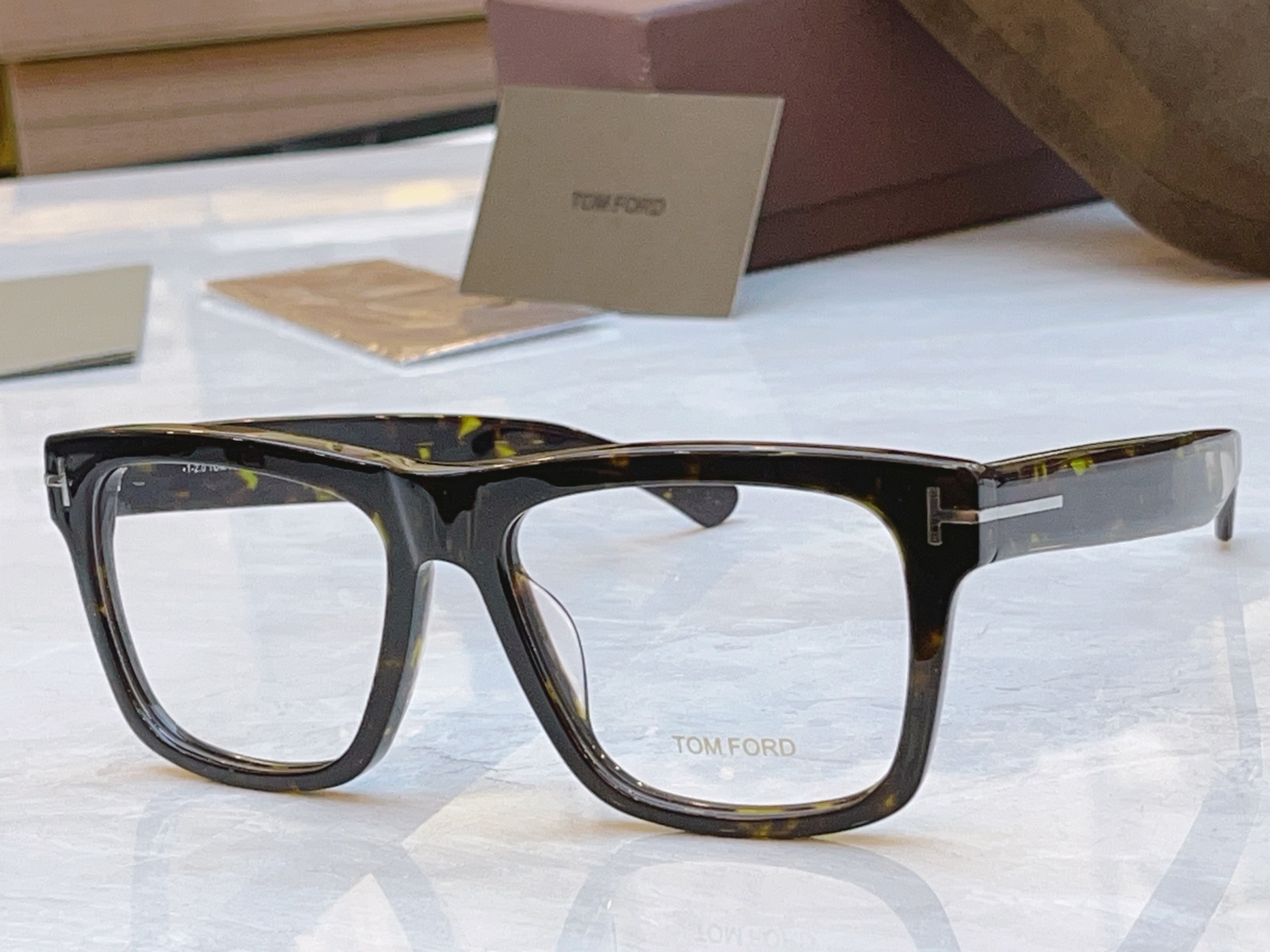 ，【TOM FOR*】汤姆*福特新款眼镜架，MODEL：TF0906，SIZE：58口19-145