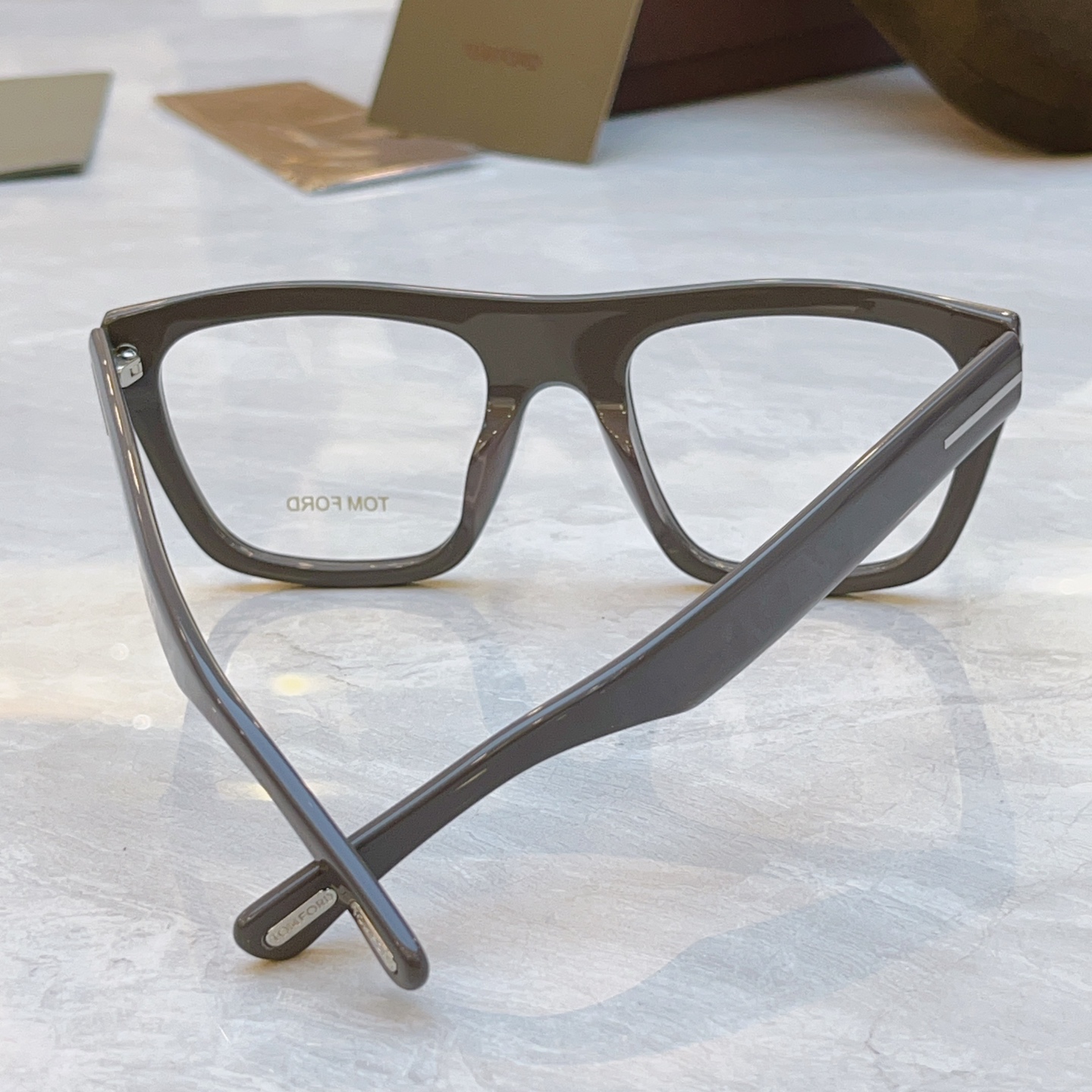 ，【TOM FOR*】汤姆*福特新款眼镜架，MODEL：TF1077-N，SIZE：54口22-145