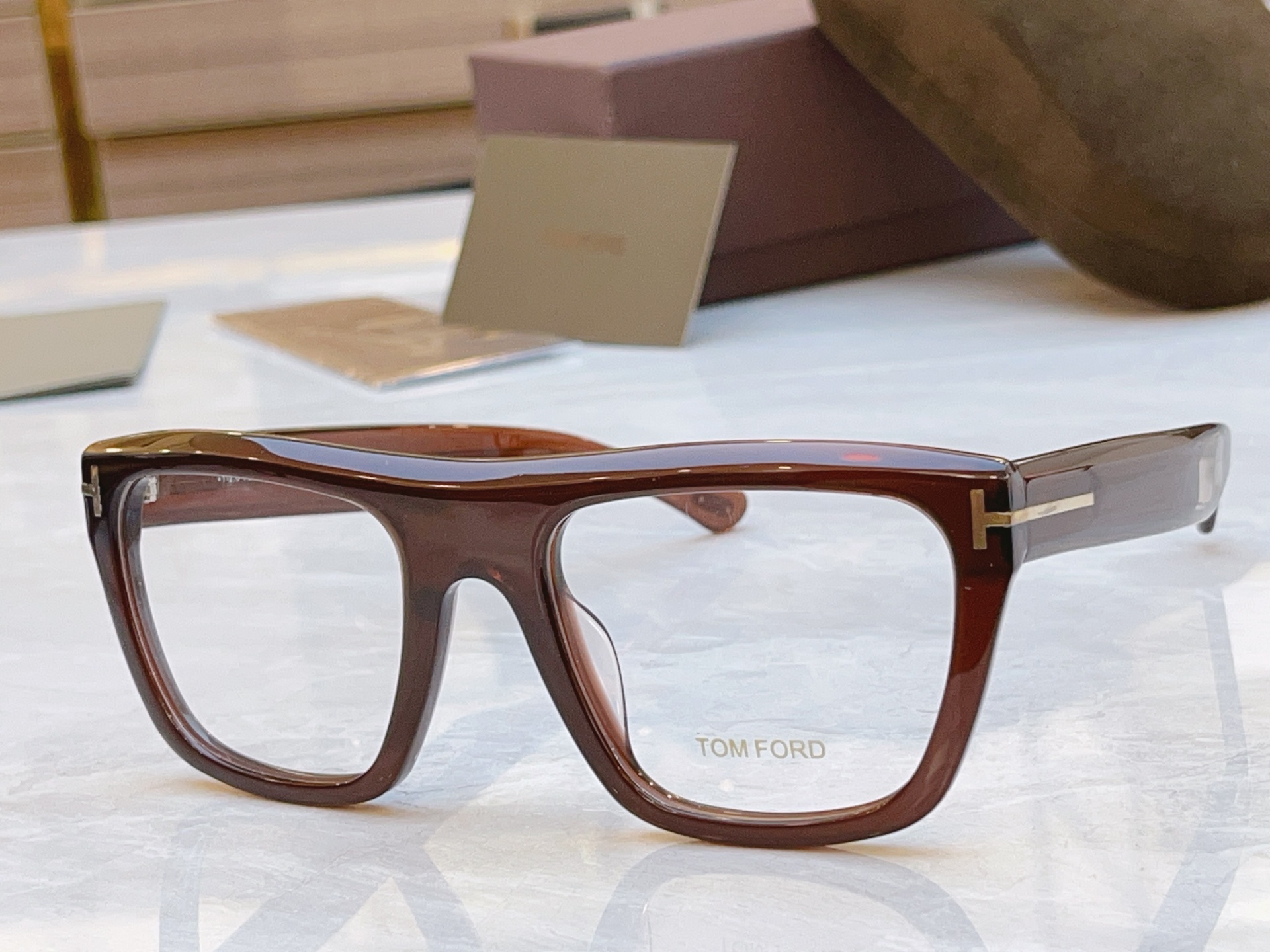 ，【TOM FOR*】汤姆*福特新款眼镜架，MODEL：TF1077-N，SIZE：54口22-145