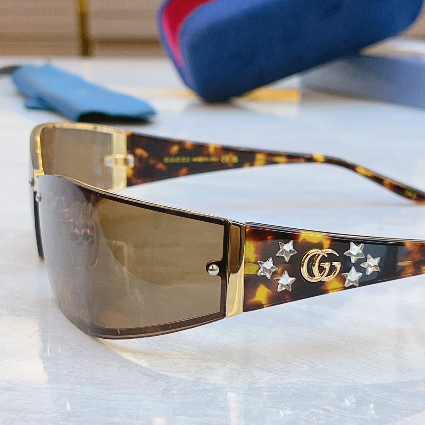 ，【GUCC*】古*驰新款太阳镜，MODEL：GG2032SA，SIZE：64口13-135