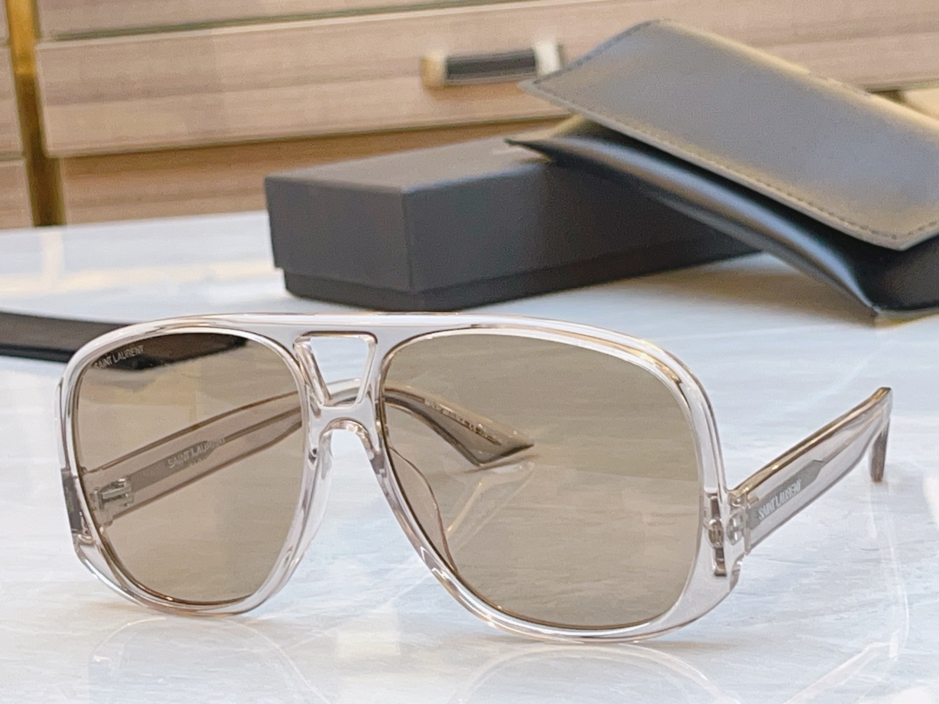 ，【SAINT LAUREN*】圣罗*兰新款太阳镜🕶️🕶️，MODEL：SL652，SIZE：54口14