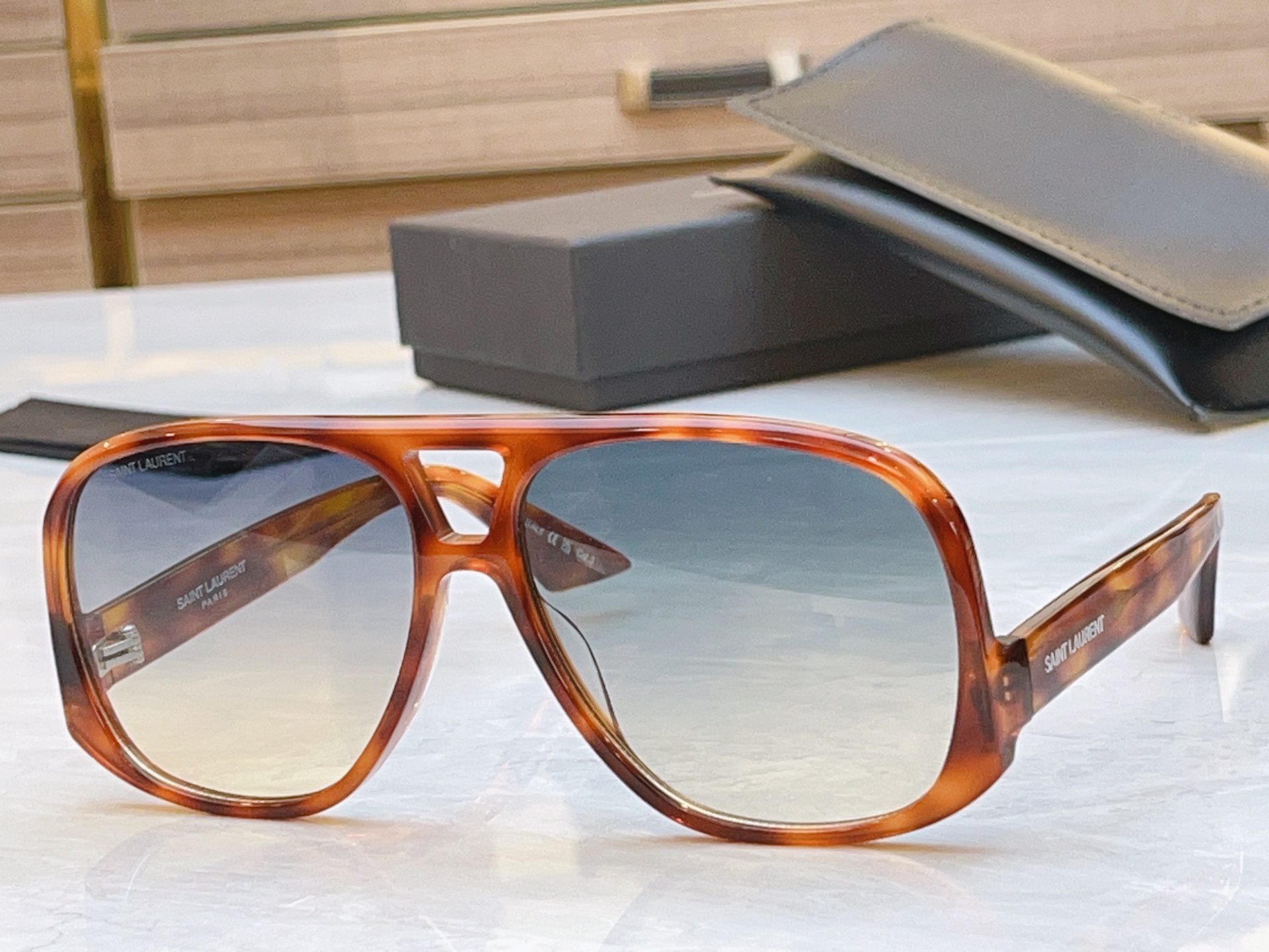，【SAINT LAUREN*】圣罗*兰新款太阳镜🕶️🕶️，MODEL：SL652，SIZE：54口14