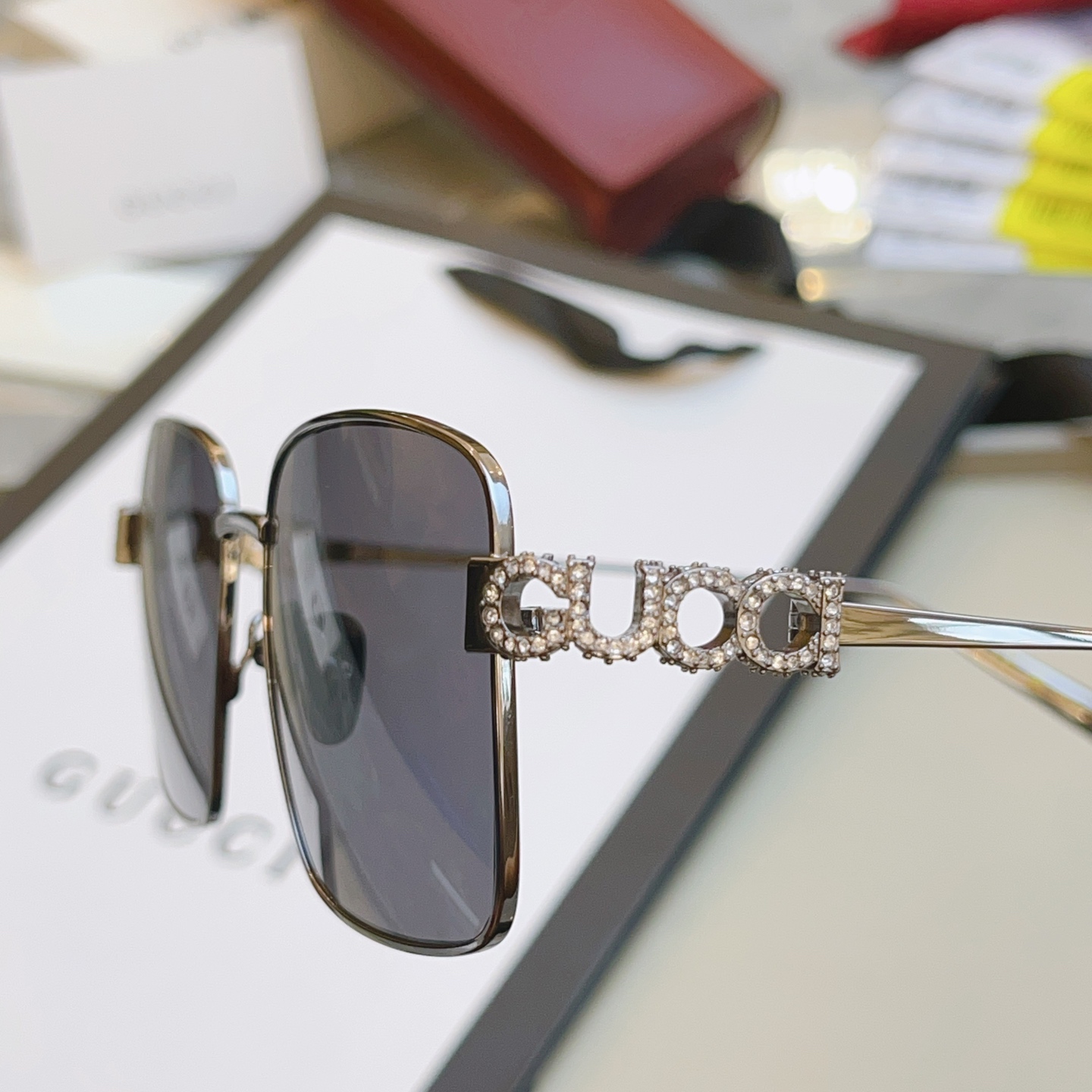 ，【GUCC*】古*驰新款太阳镜，高品质✨✨MODEL：GG1937S，SIZE：54口16-125
