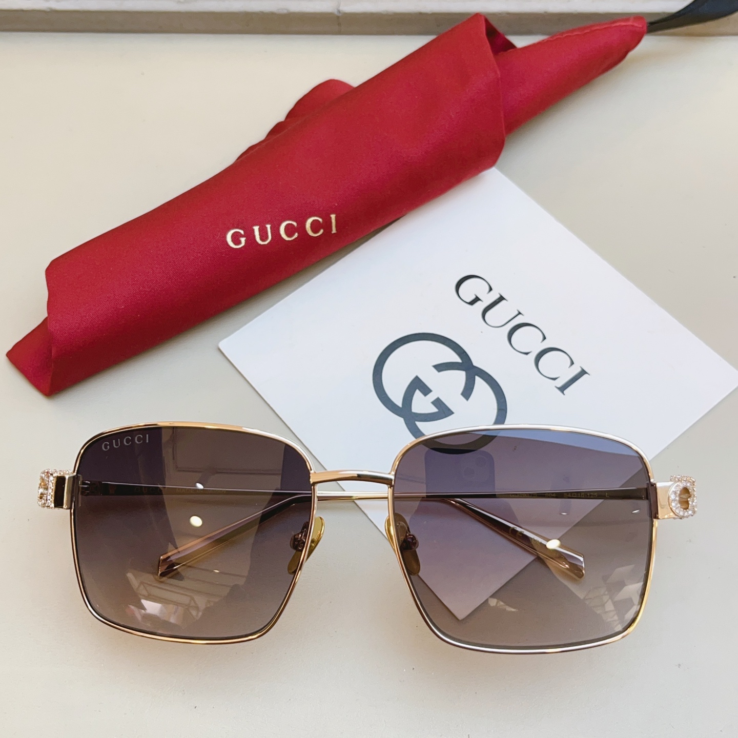 ，【GUCC*】古*驰新款太阳镜，高品质✨✨MODEL：GG1937S，SIZE：54口16-125