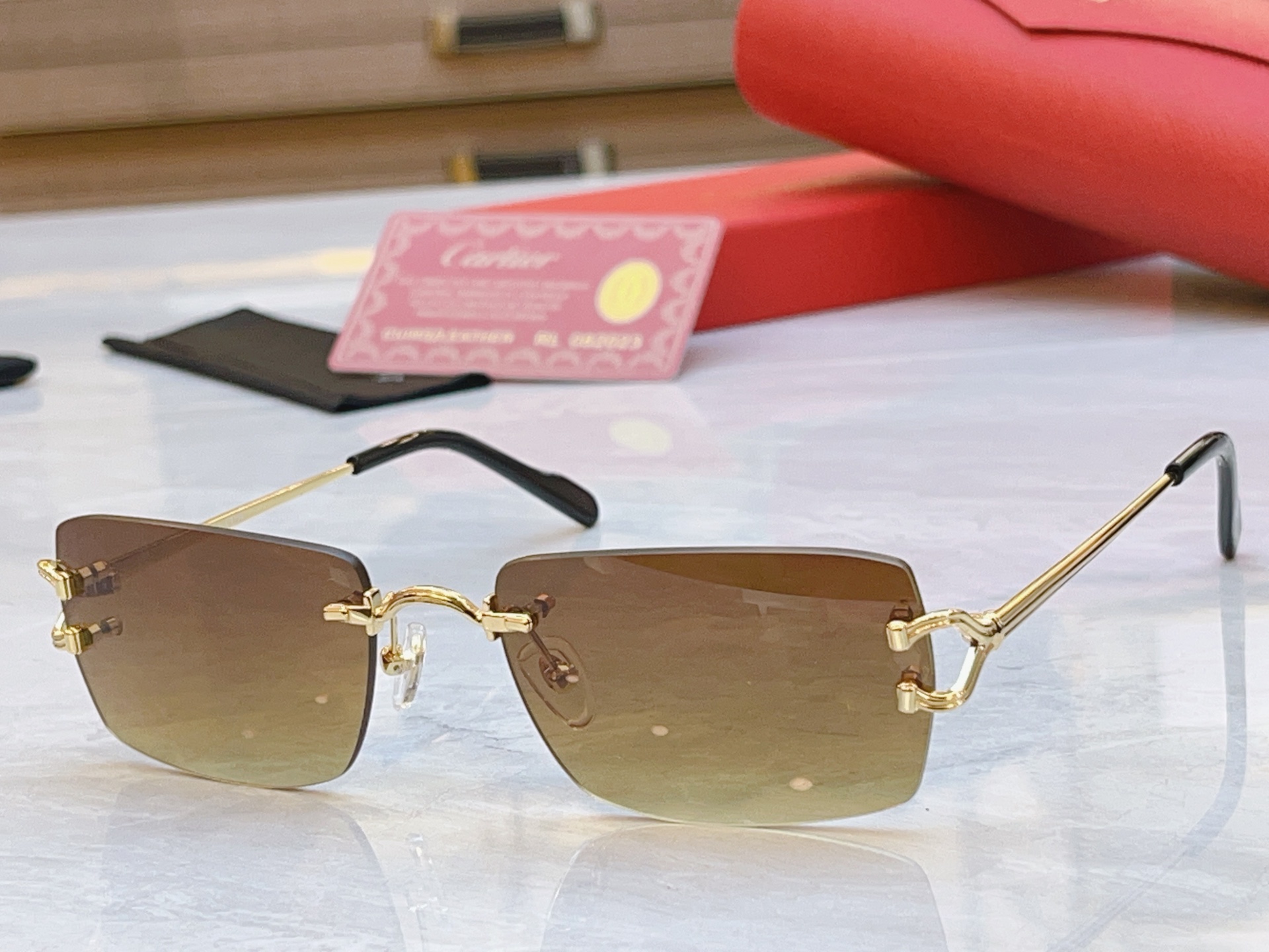 ，【CARTIE*】卡地*亚新款太阳镜，CT0550S，size56口18-140