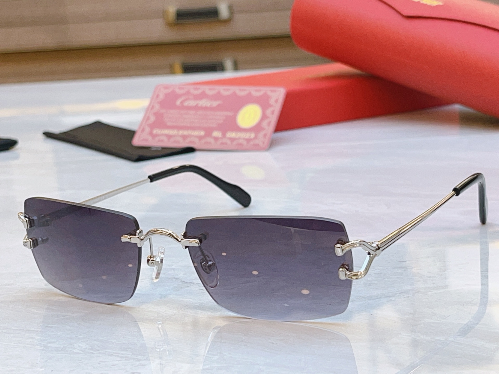 ，【CARTIE*】卡地*亚新款太阳镜，CT0550S，size56口18-140