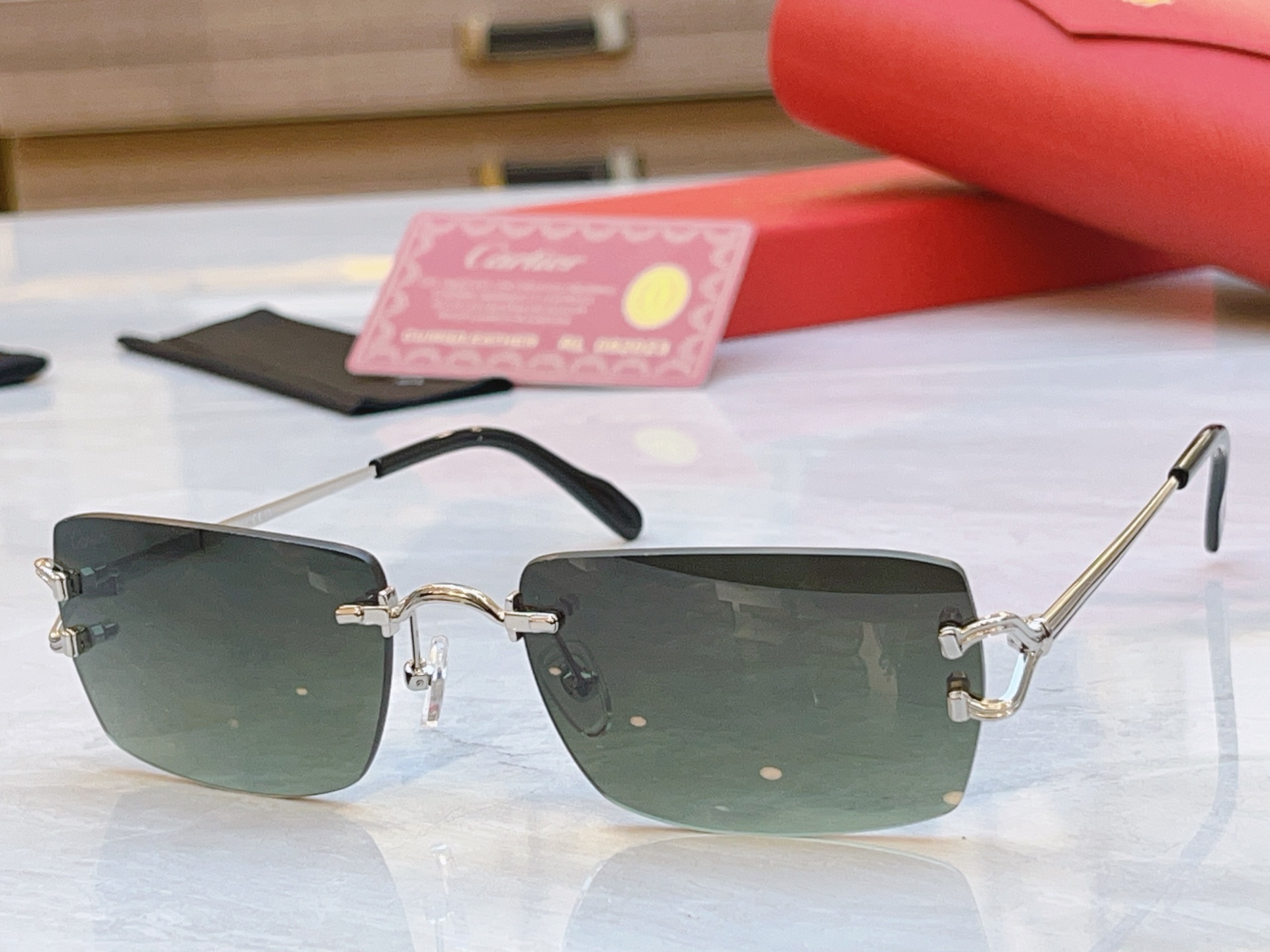 ，【CARTIE*】卡地*亚新款太阳镜，CT0550S，size56口18-140