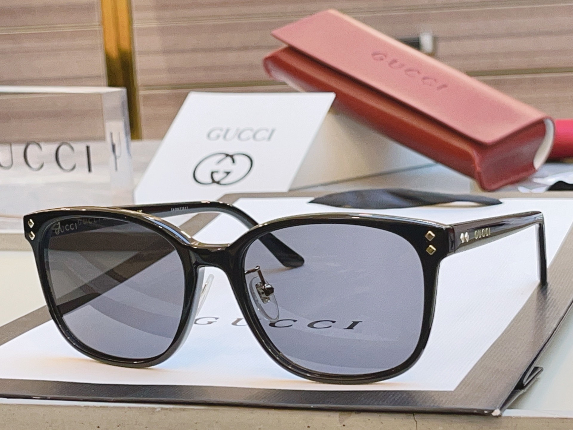 ，【GUCC*】古*驰新款眼镜架，MODEL：GG1896SK，SIZE：57口18-145