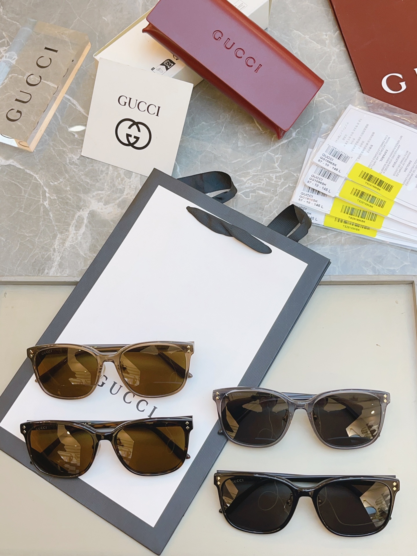 ，【GUCC*】古*驰新款眼镜架，MODEL：GG1896SK，SIZE：57口18-145