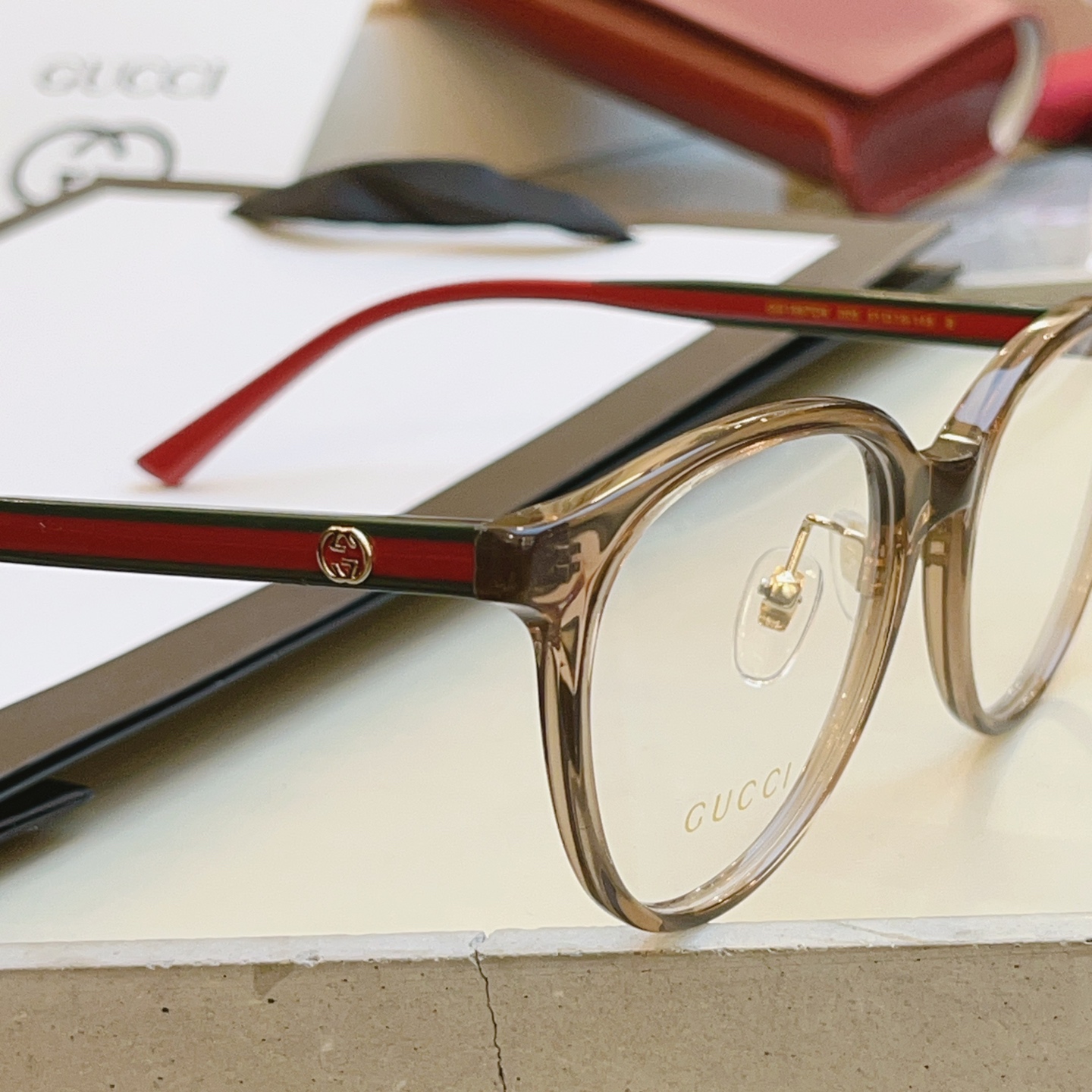 ，【GUCC*】古*驰新款眼镜架，MODEL：GG1867OK，SIZE：51口19-145 S