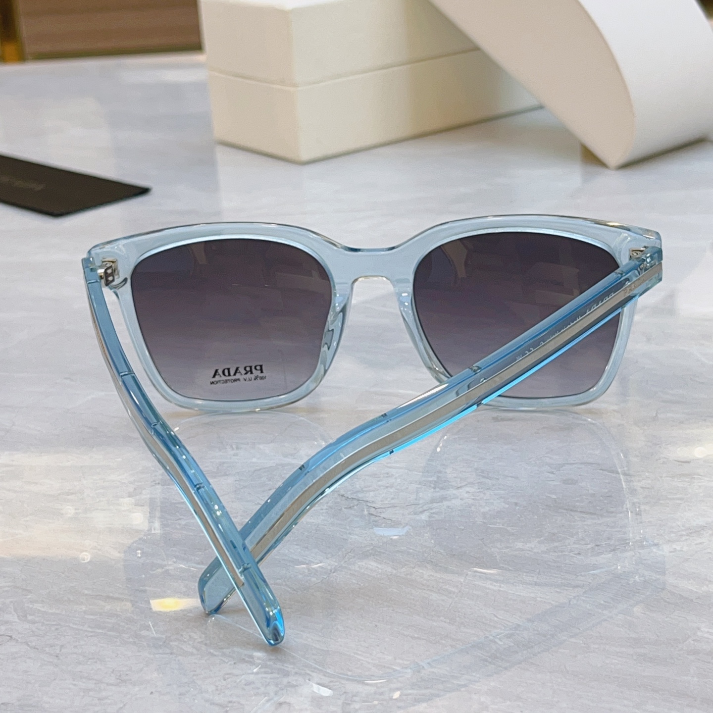 ，【PRAD*】普拉*达新款太阳镜🕶️，MODEL：VPR B11v，SIZE：54口21-150