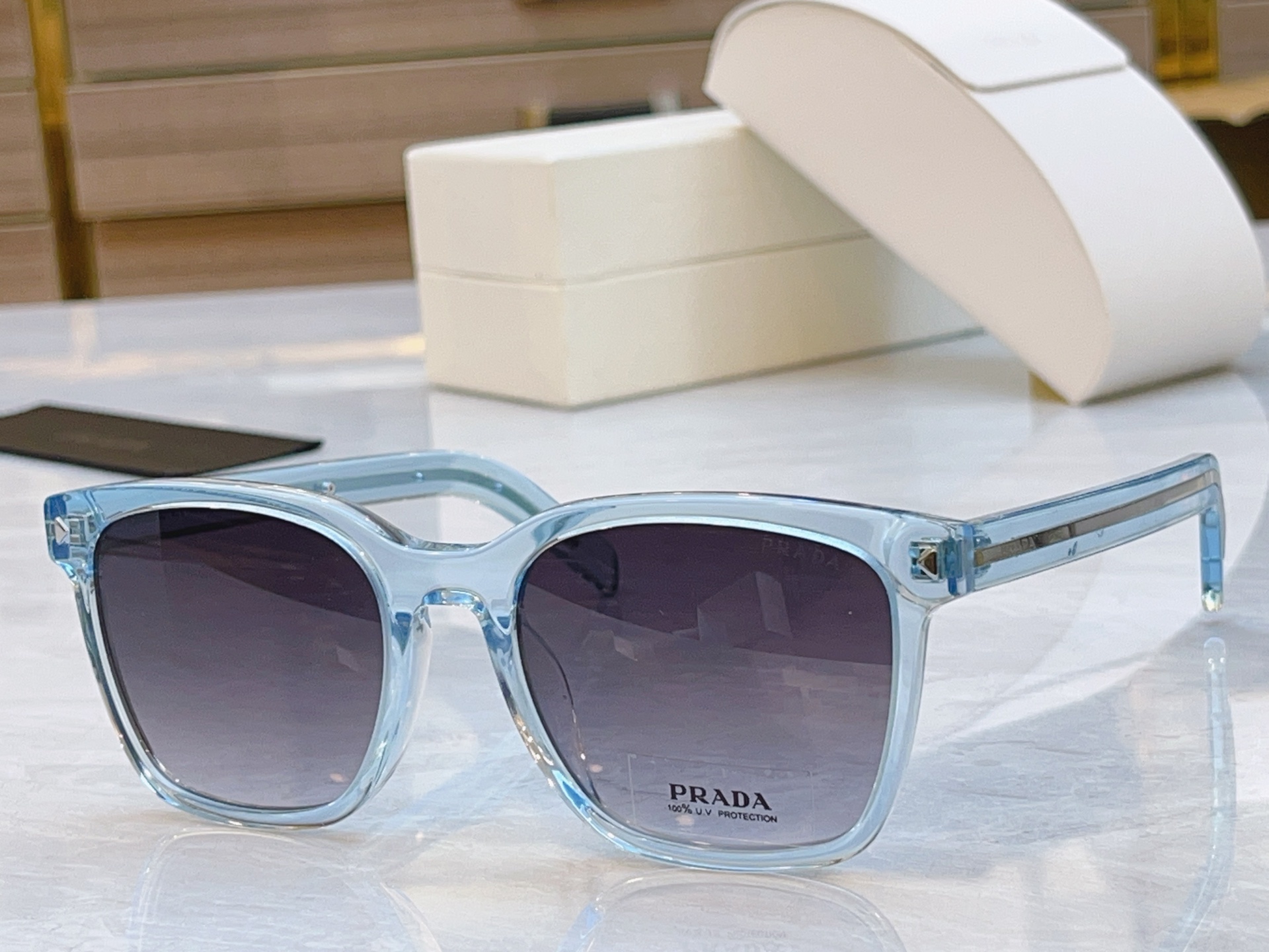 ，【PRAD*】普拉*达新款太阳镜🕶️，MODEL：VPR B11v，SIZE：54口21-150