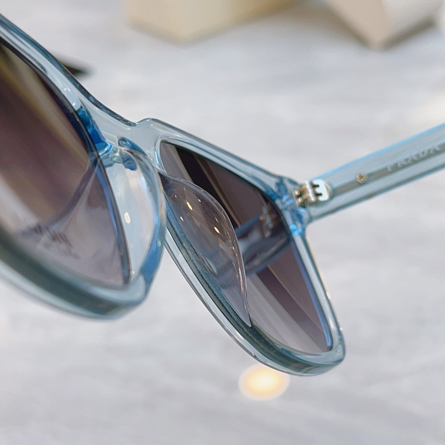 ，【PRAD*】普拉*达新款太阳镜🕶️，MODEL：VPR B11v，SIZE：54口21-150