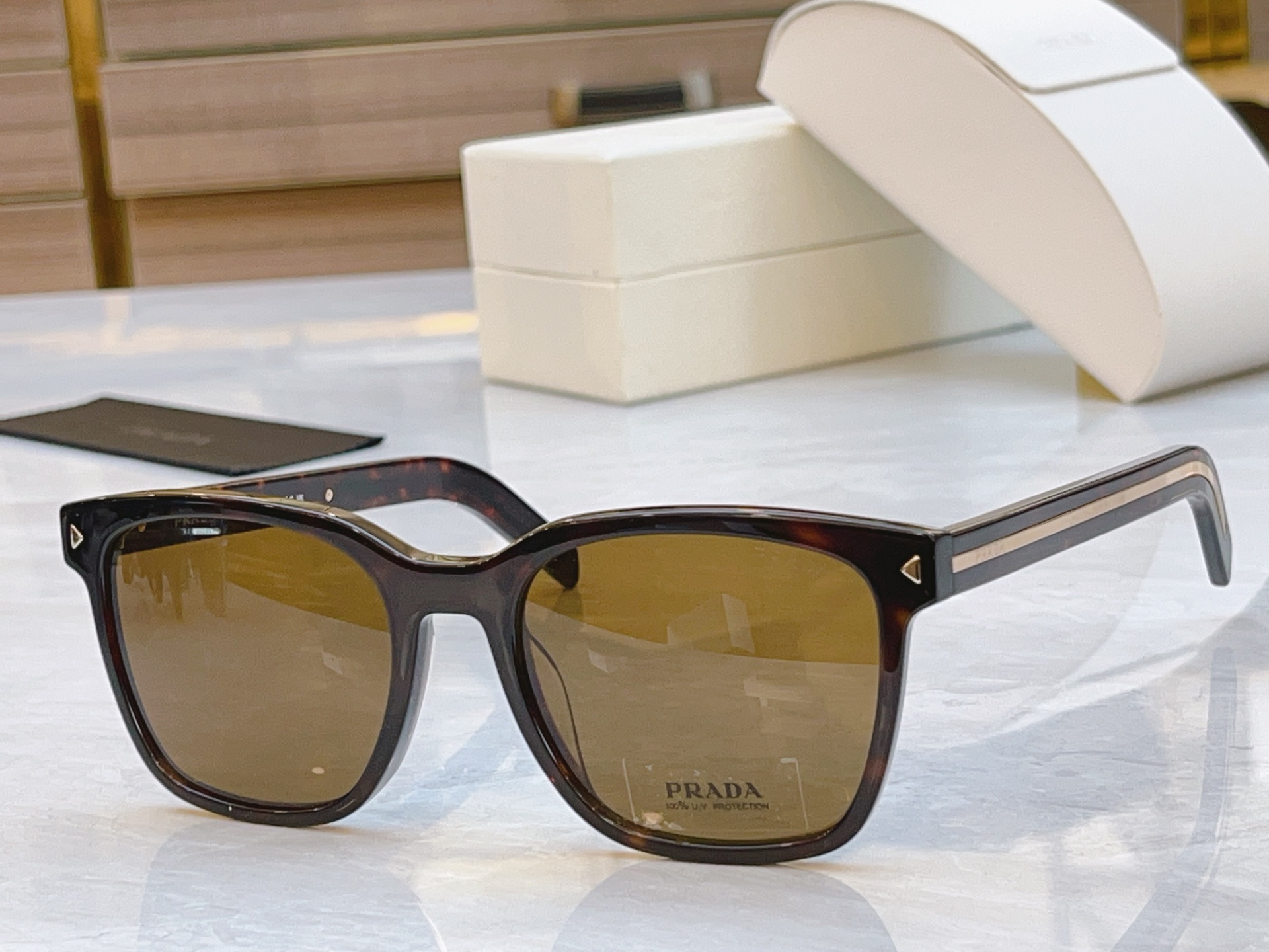 NO:370718,,【PRAD*】Prada new sunglasses, MODELVPR B11v, SIZE54-hole 21-150 glasses, sunglasses, sunglasses, glasses, prada, prada19860909,【PRAD*】普拉*达新款太阳镜,MODELVPR B11v,SIZE54口21-150眼镜墨镜太阳镜,眼镜,prada,prada,glasses