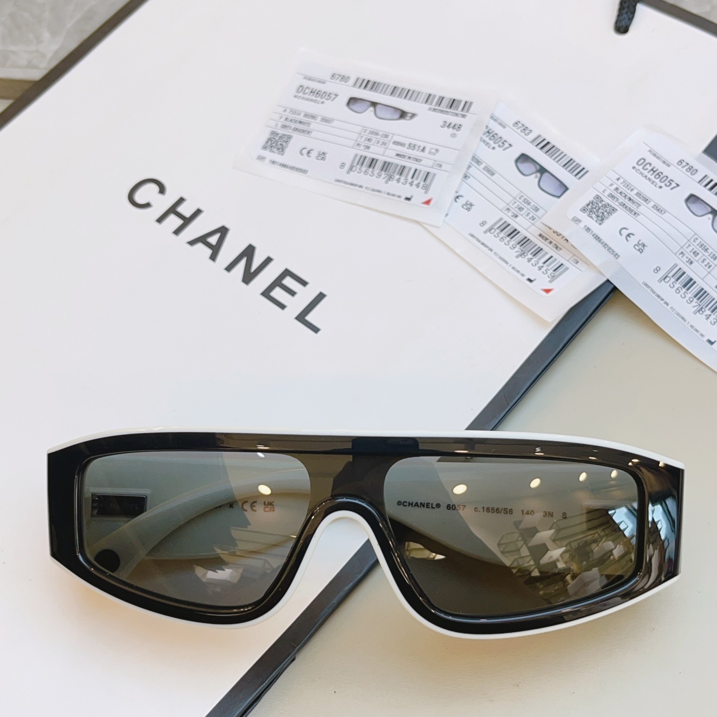 ，高质量版本，【CHANE*】香奈*儿新款太阳镜🕶️，MODEL：CH6057，SIZE：140